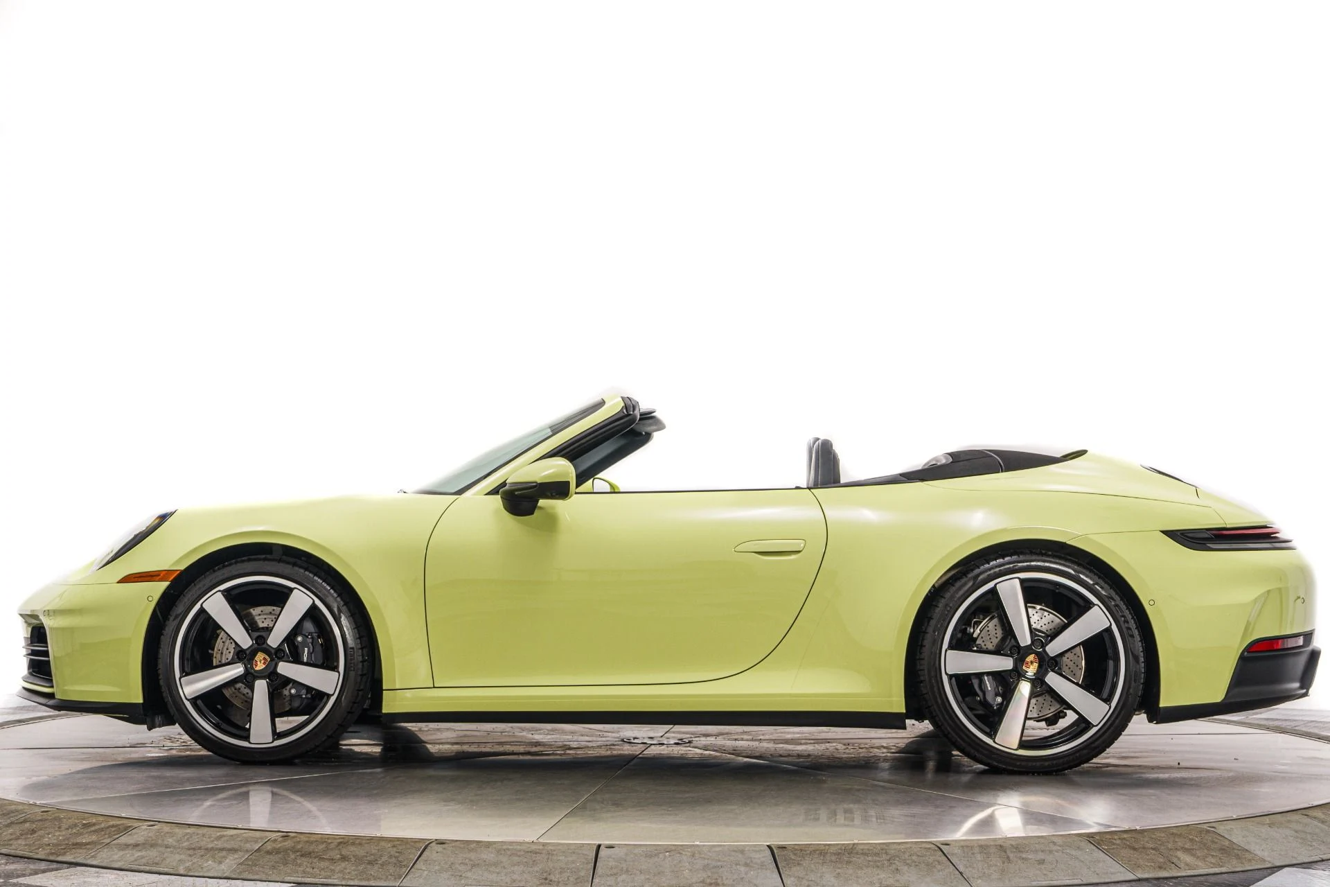 mph005_2860157755_Used_2025_Porsche_911_Carrera_Cabriolet_Premium_Package_Sport_Classic_Wheels_Sport_Exhaust_1767826405_16acf63423