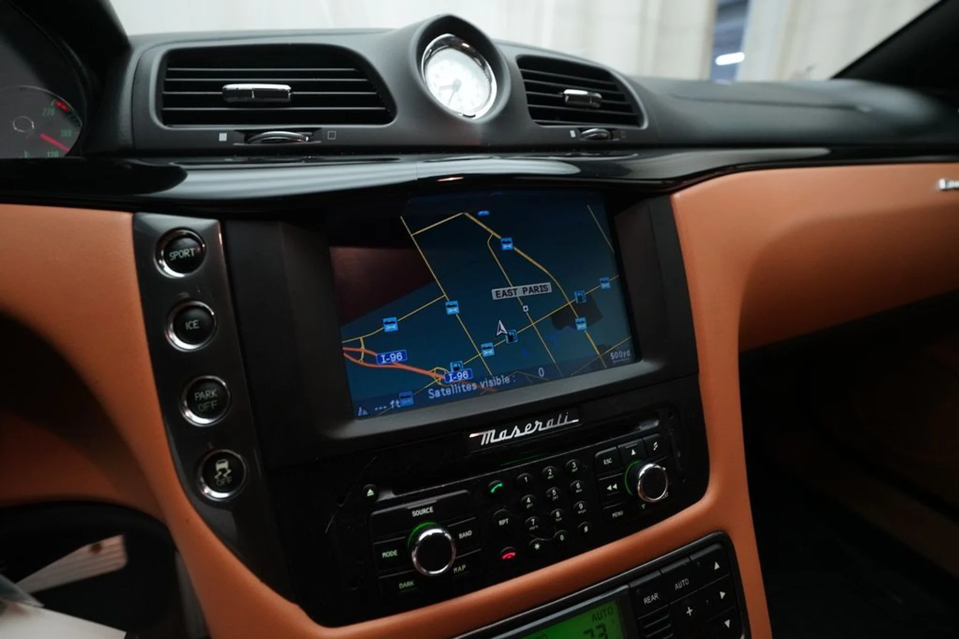 mph005_2863056327_a58830f4c8a00611f20d6cbd0ea8a01fx_af5ea6b375