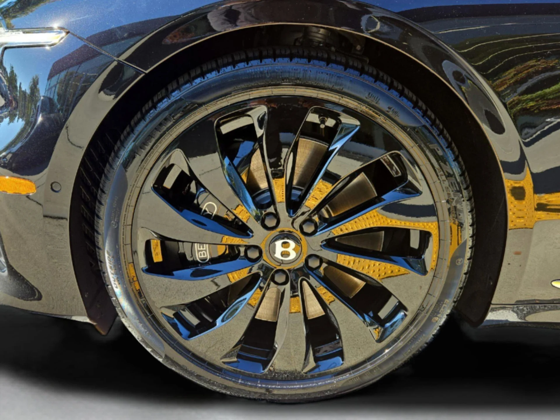 mph005_2864240816_e4094d0a865c5a4a7bf13e380328a809x_f09526fd64