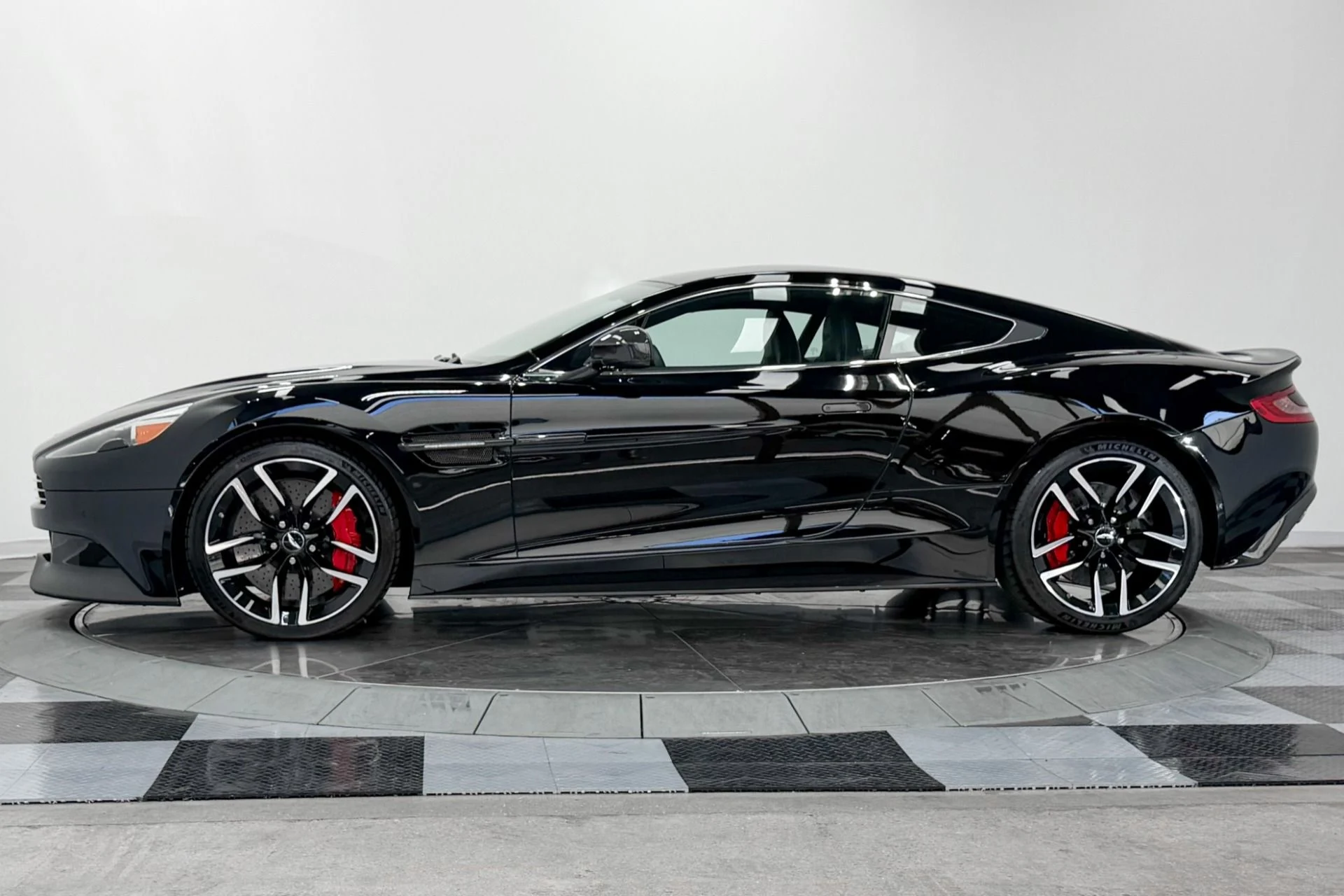mph005_2866010066_Used_2016_Aston_Martin_Vanquish_V12_Power_Low_Miles_Hourglass_Quilting_1784928754_127bb307cb