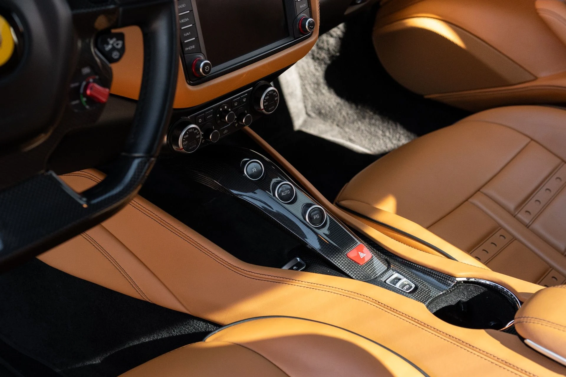 mph005_2866777097_Used_2017_Ferrari_California_T_1767065452_eed75b65b7