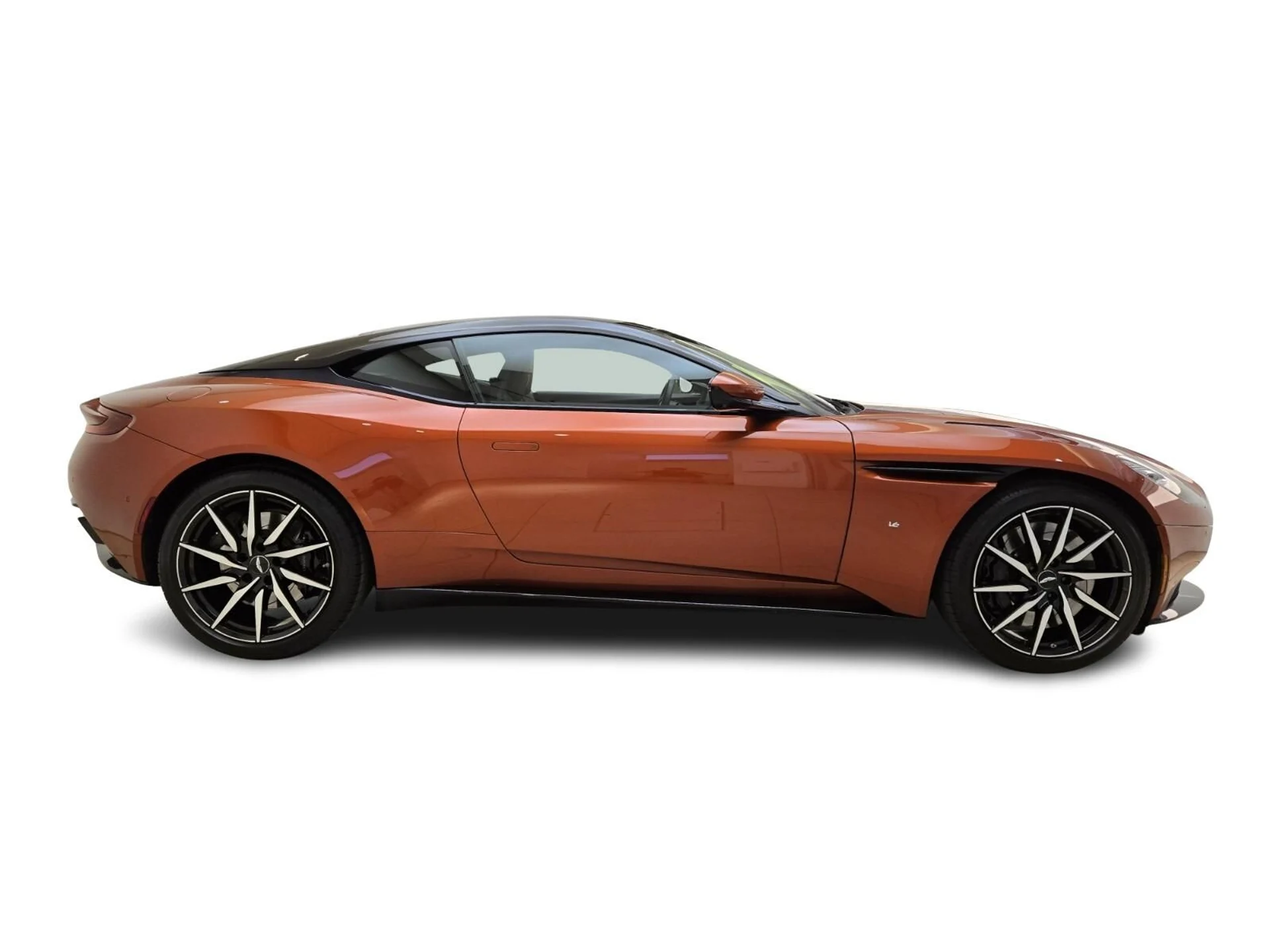 mph005_2868112054_Used_2017_Aston_Martin_DB_11_Launch_Edition_1765003824_c4076a190c