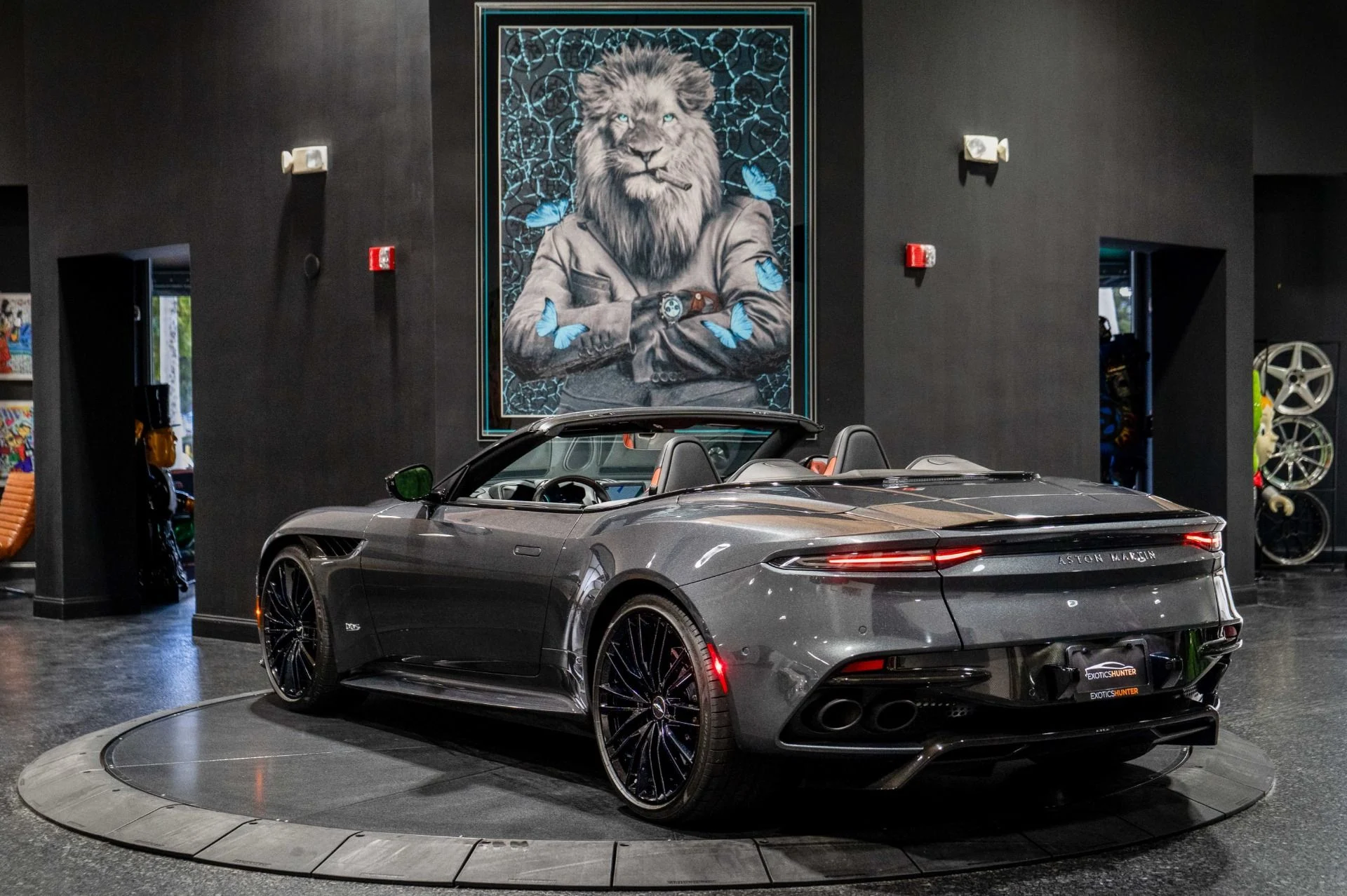 mph005_2869871939_Used_2020_Aston_Martin_DBS_Superleggera_1767994739_90882da871