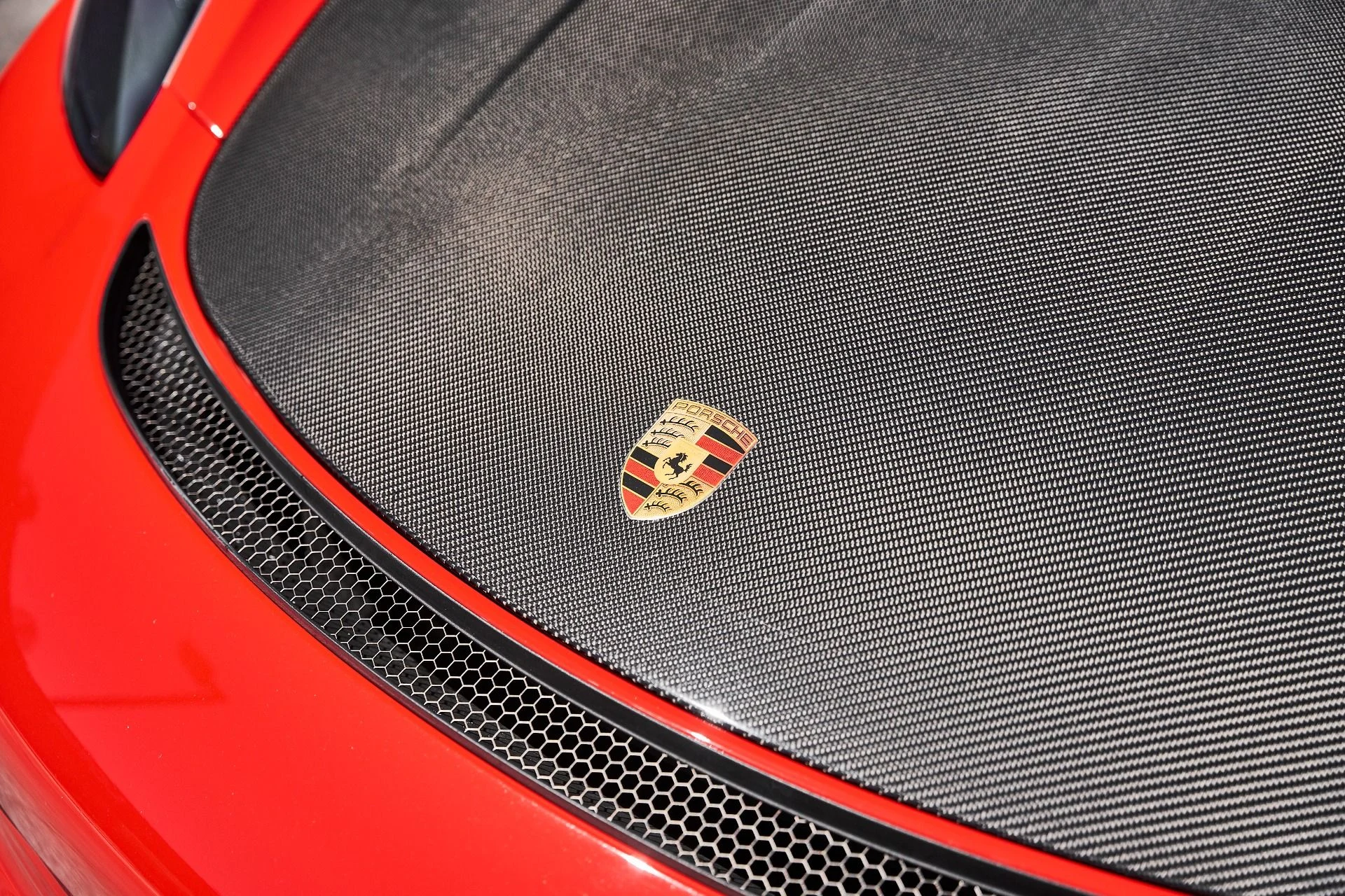 mph005_2882458459_Used_2023_Porsche_718_Cayman_GT_4_RS_1776476722_f5e682da1c