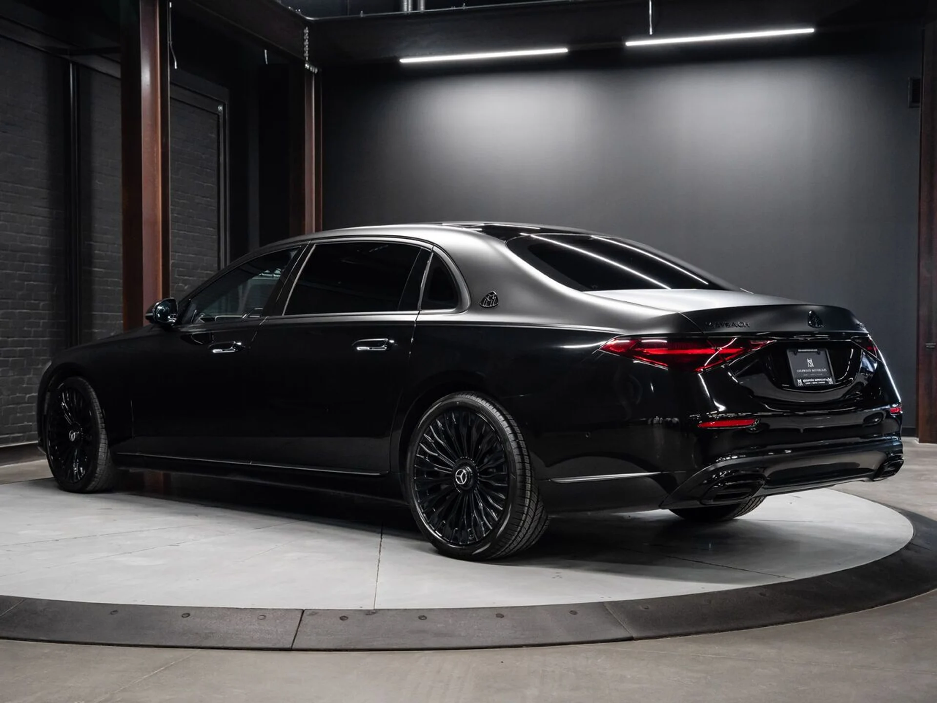 mph005_2884289452_mercedes_benz_s_class_2023_5e2393764f