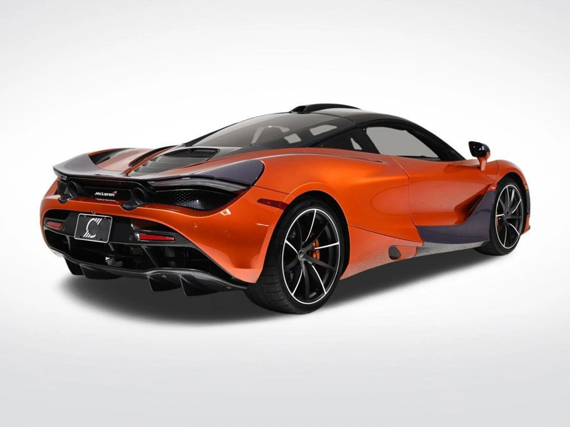 mph005_2888955239_used_2018_mclaren_720s_11350_22941062_5_1024_70aa61fd9b