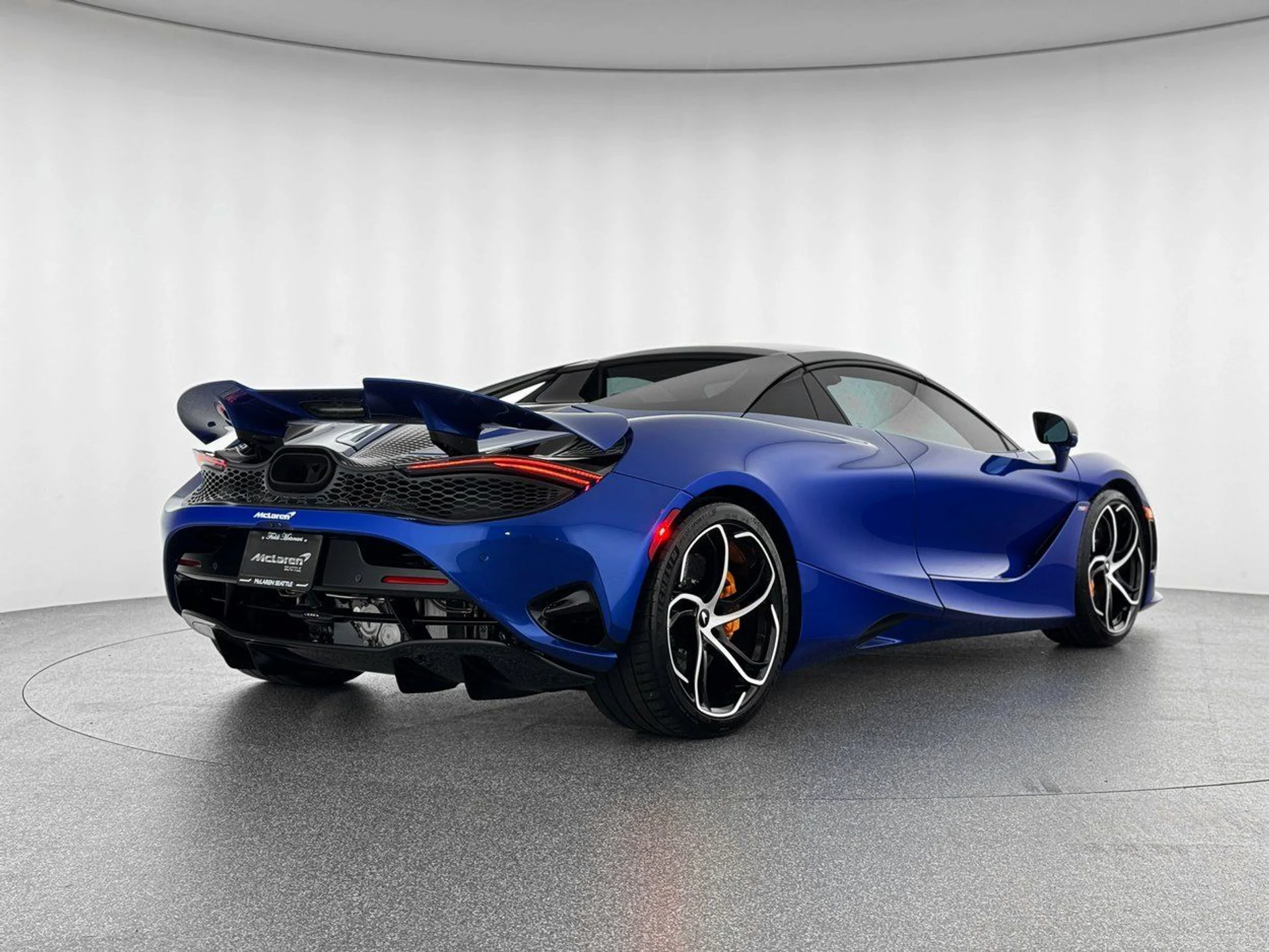 mph005_2891435885_64a3746577583e140aa010977058e9b4x_28ede85713