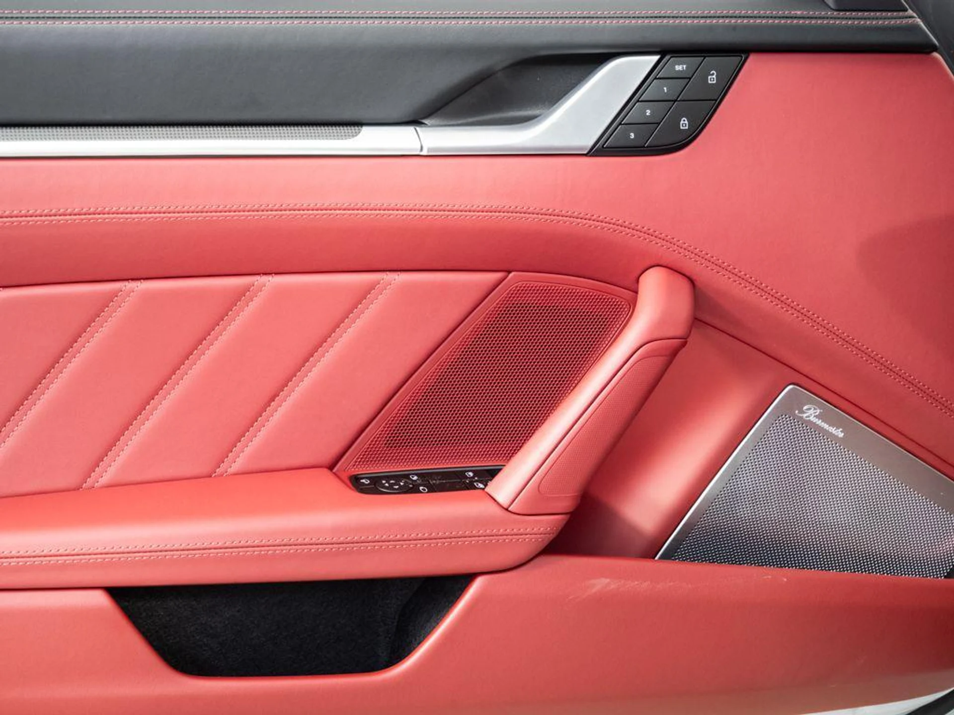 mph005_2891558829_Pxa_ZA_4fwq_RCUKB_Pkaf_Xco_U2dbo_bda7749564