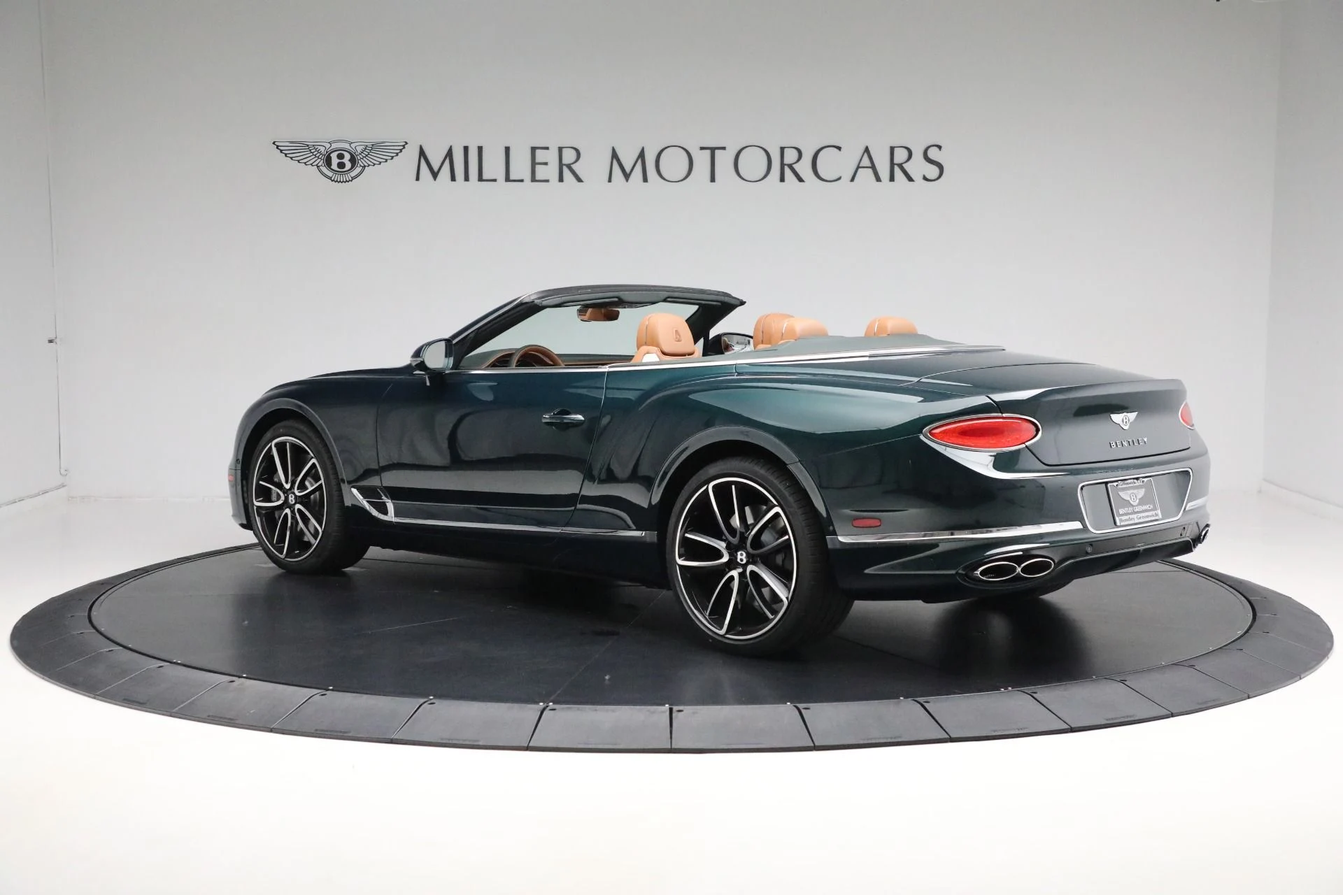 mph005_2893238065_New_2024_Bentley_Continental_GTC_V8_8220fdacc5