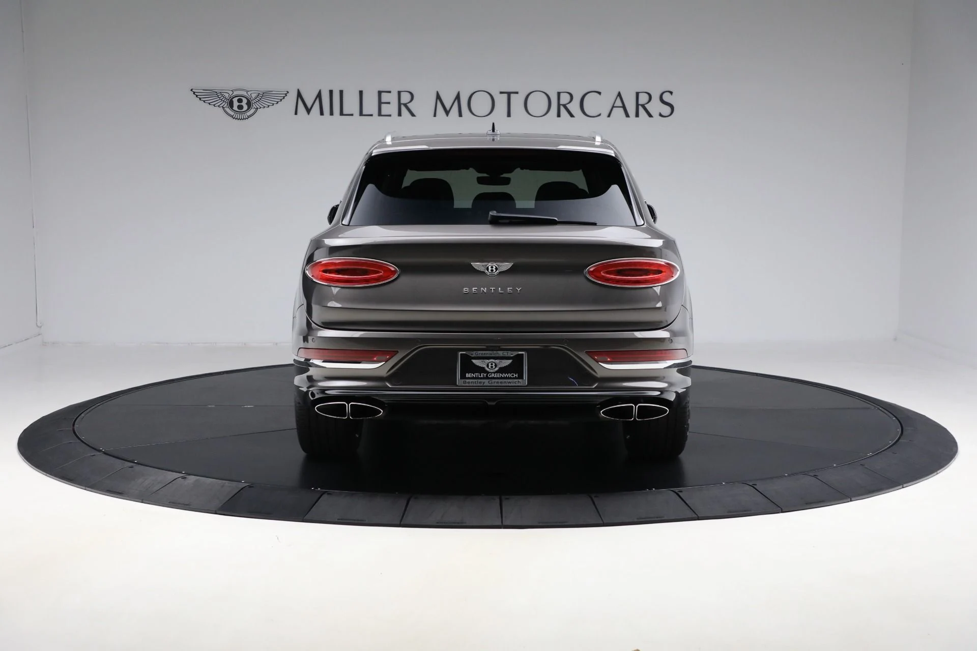 mph005_289351693_Used_2021_Bentley_Bentayga_First_Edition_V8_1760803209_a63a4c3124
