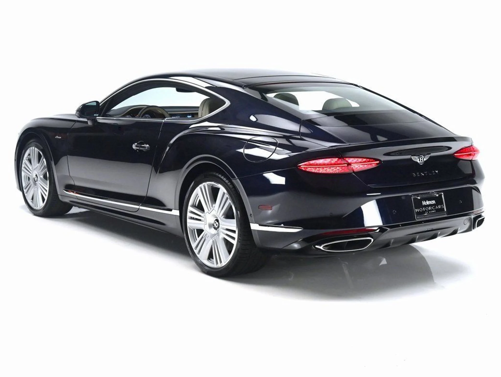 mph005_2916455616_47d2a1d5306c466347982a38d864477b_f84d3a8257