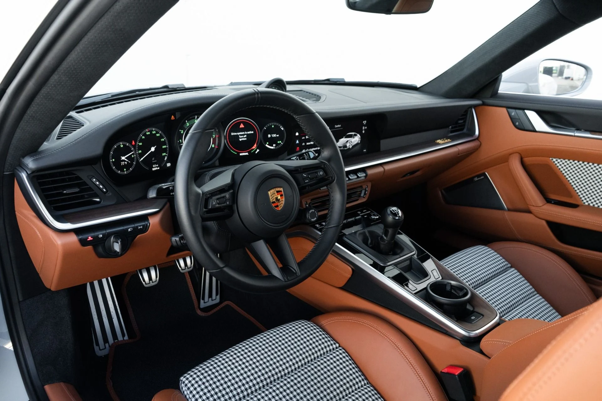mph005_2917134132_Used_2023_Porsche_911_Sport_Classic_1767656411_a5328ec1d9