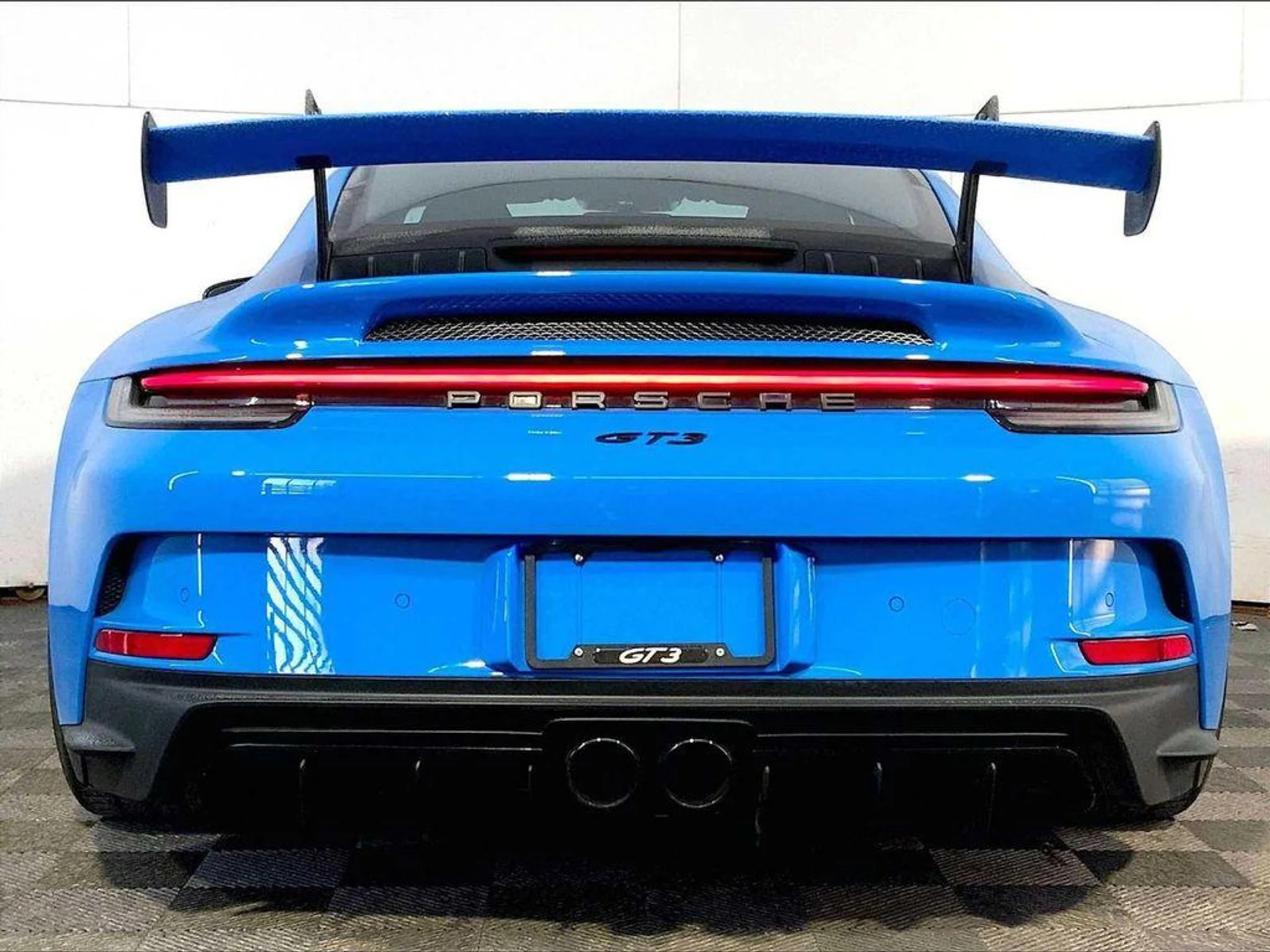 mph005_2919456205_O_Rb3c_RN_7_5iol_X6bxms_R_Wo_V_Qcg_Q_5d04a179ea