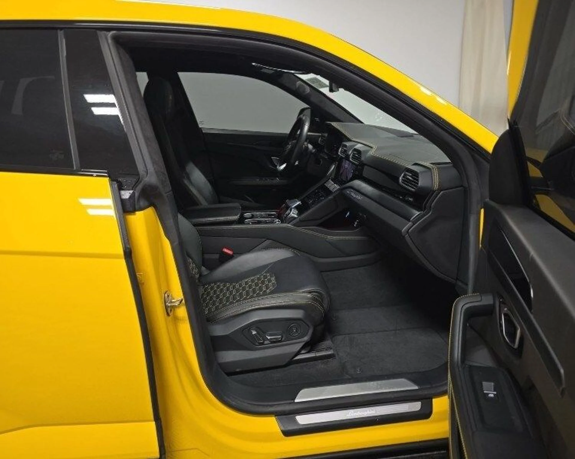 mph005_2921962716_7be34afeb2cd78becf68db96409988cdx_520e04e232