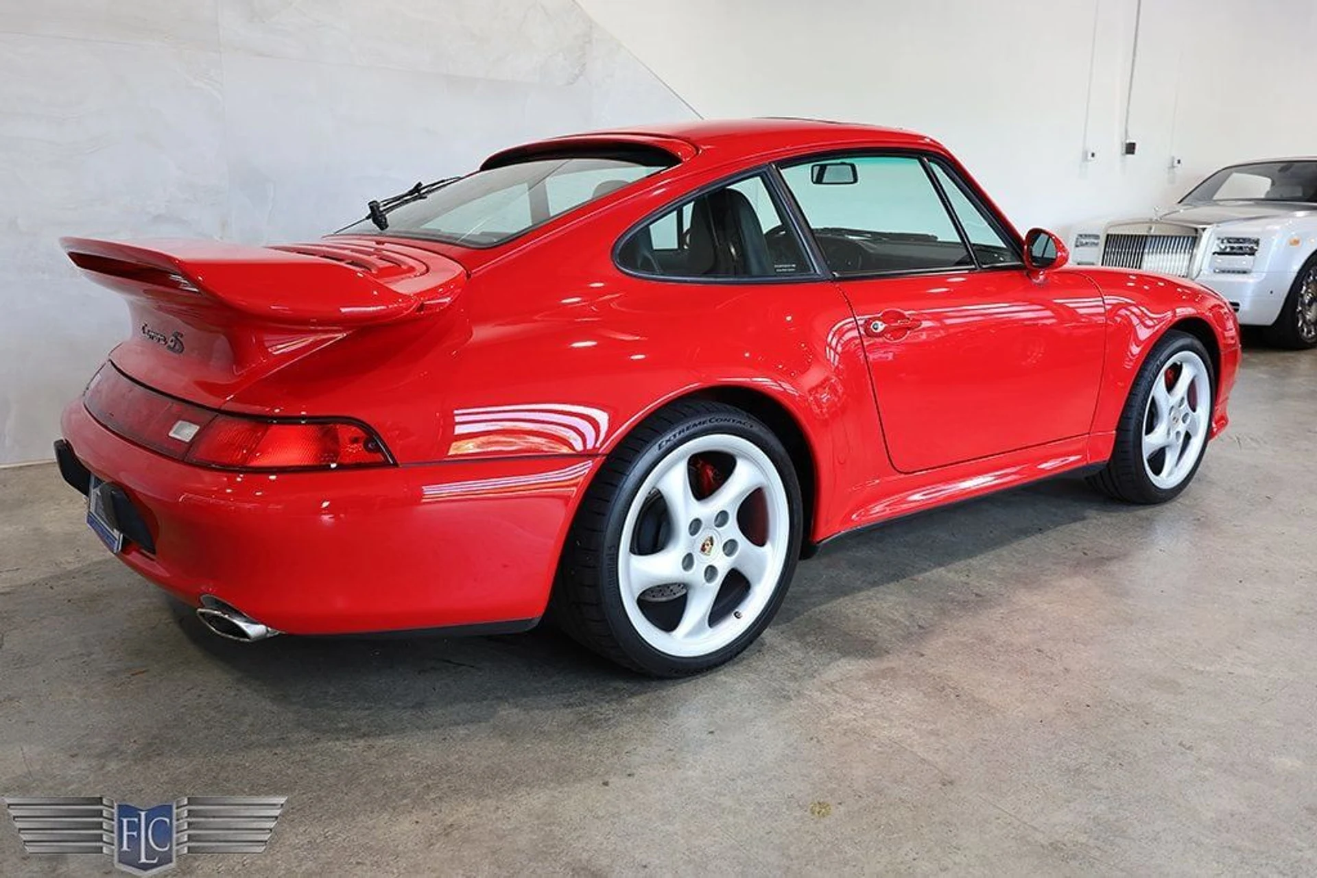 mph005_2924165614_used_1998_porsche_911_carrera_4_2drcoupecarrera4s_9689_22929030_6_1024_f7726792e0