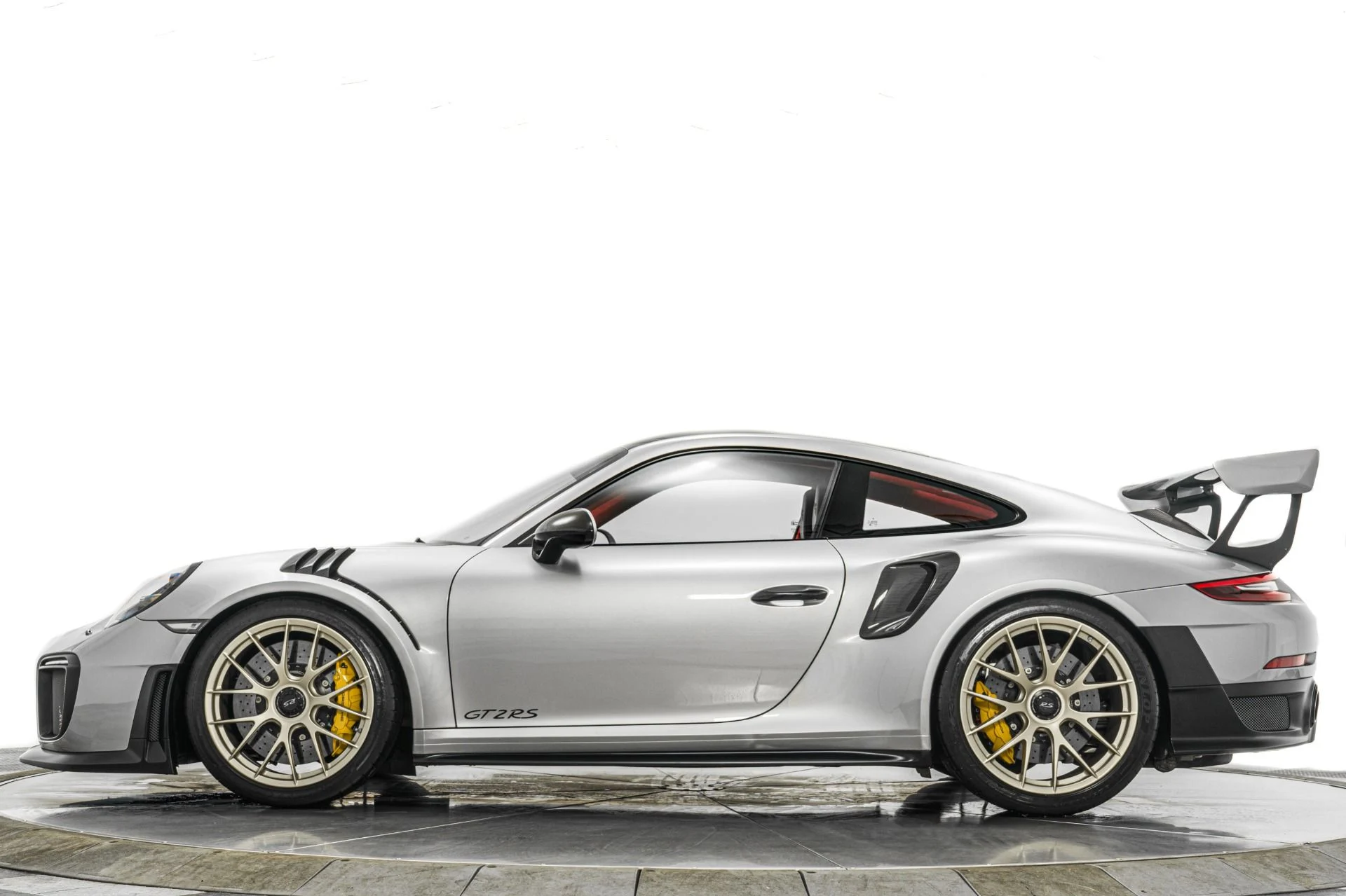 mph005_2927718675_Used_2018_Porsche_911_GT_2_RS_Weissach_Package_Low_Miles_Extended_Leather_Loaded_1769724918_6028c07c63