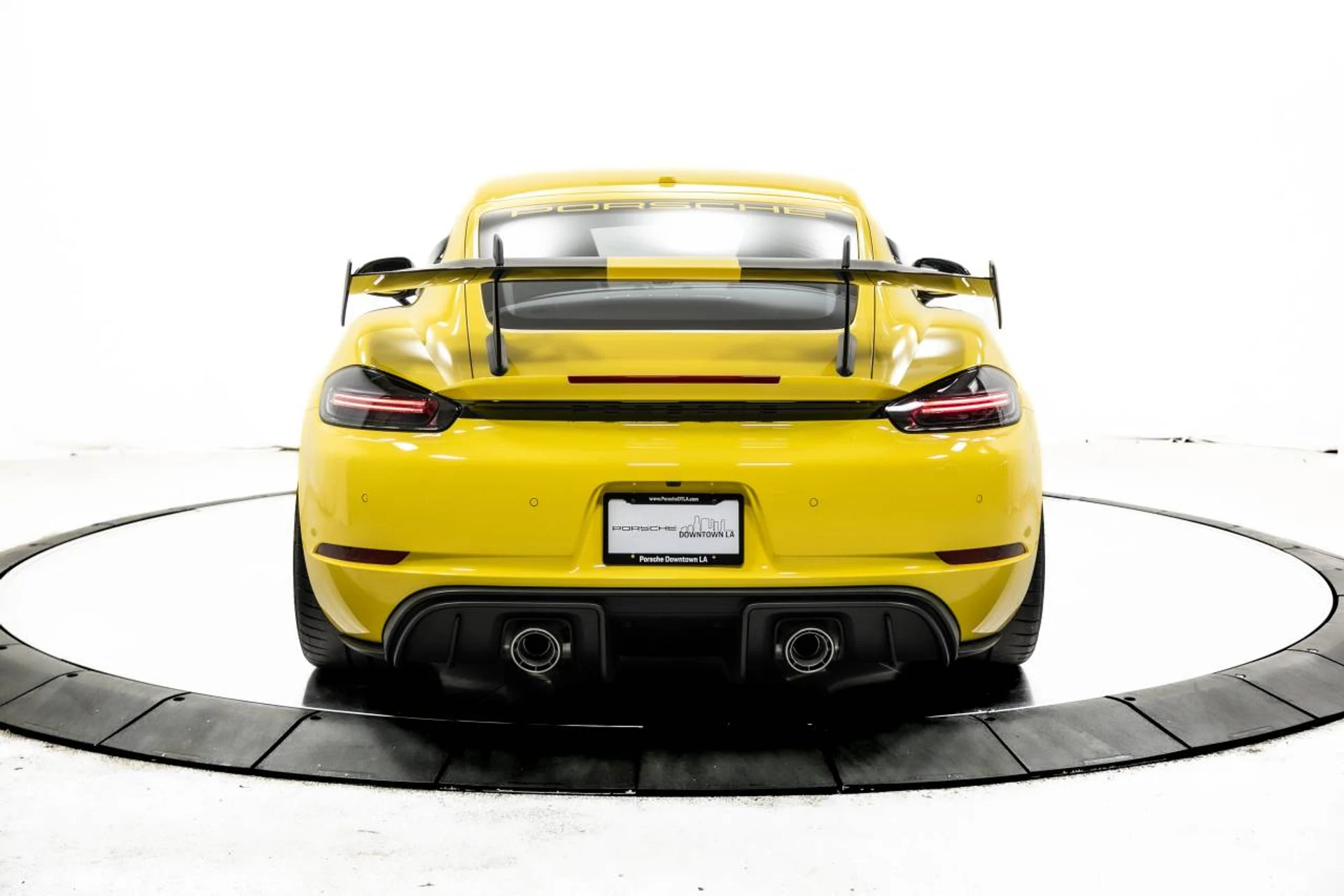 mph005_2930283376_f5fc2f8958ed1740032f6aedd665ca34x_ed7494e292