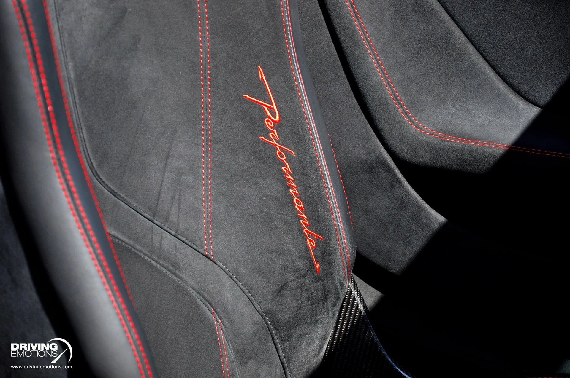 mph005_2941834747_863_p6_l_c420ffa6f5