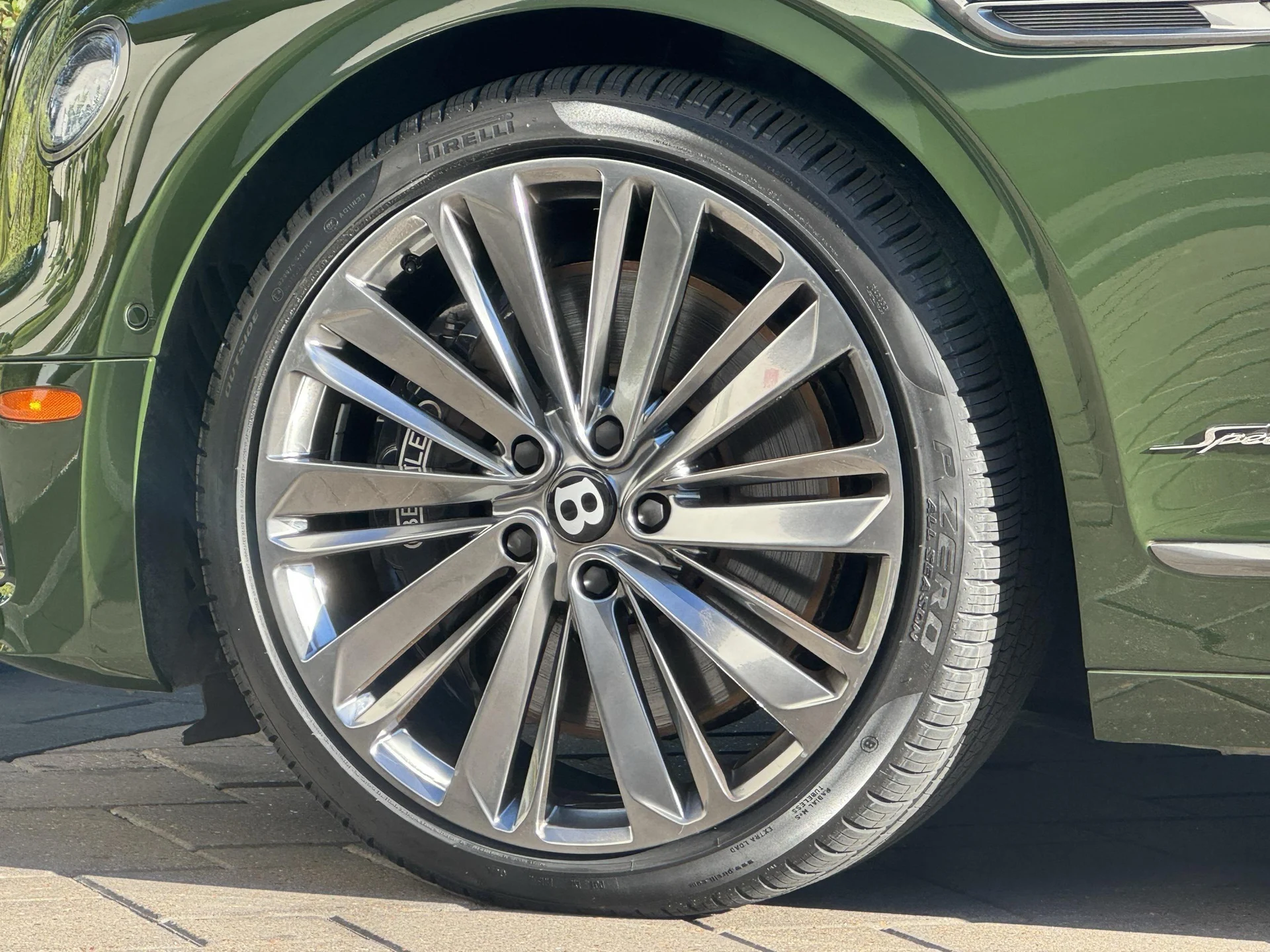 mph005_2942008144_488998462_696a5a3f9f577a8006365b90_3a2a810e6c