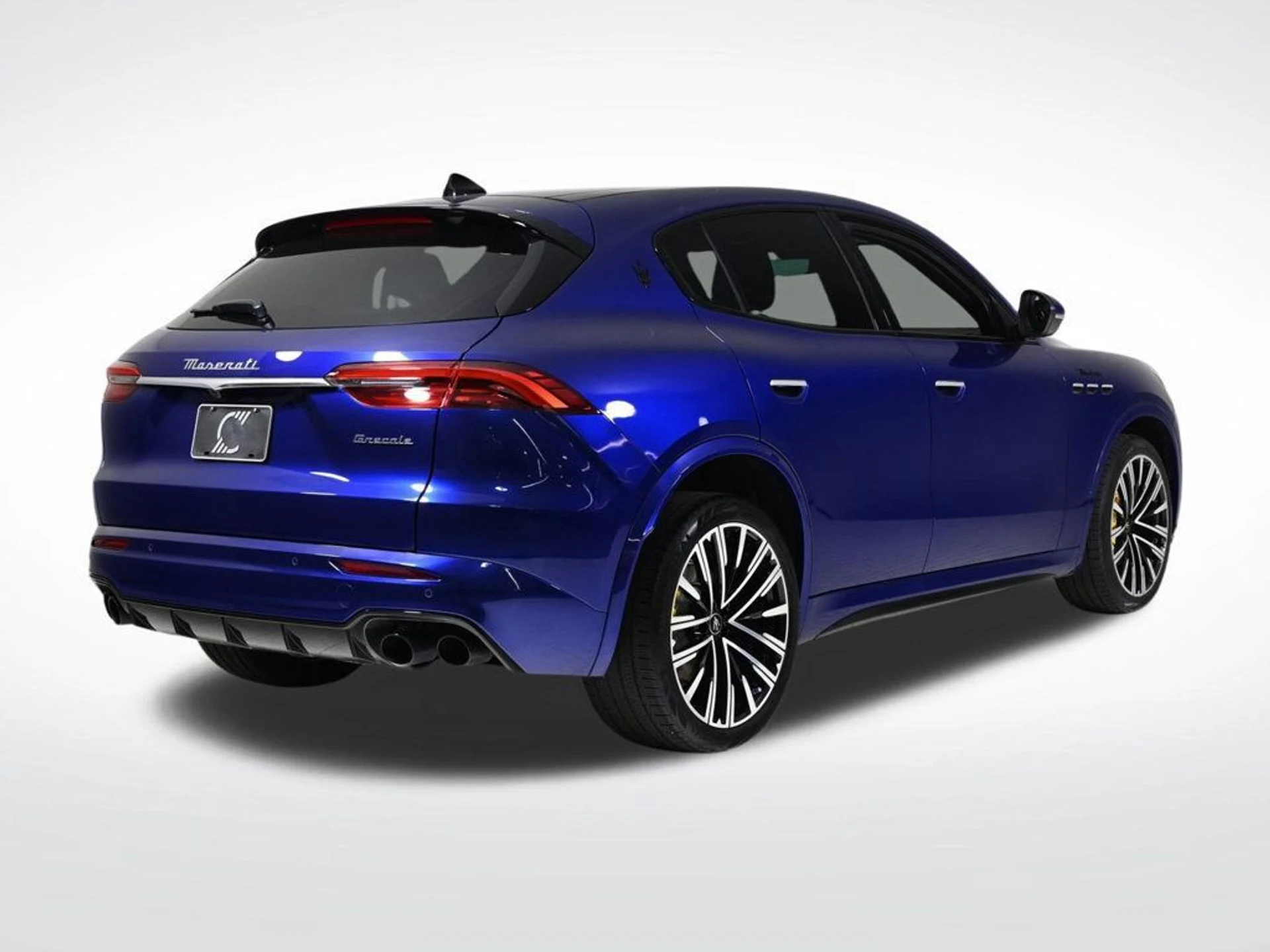 mph005_2946363572_used_2023_maserati_grecale_modena_11350_22935036_5_1024_4820cf2f82