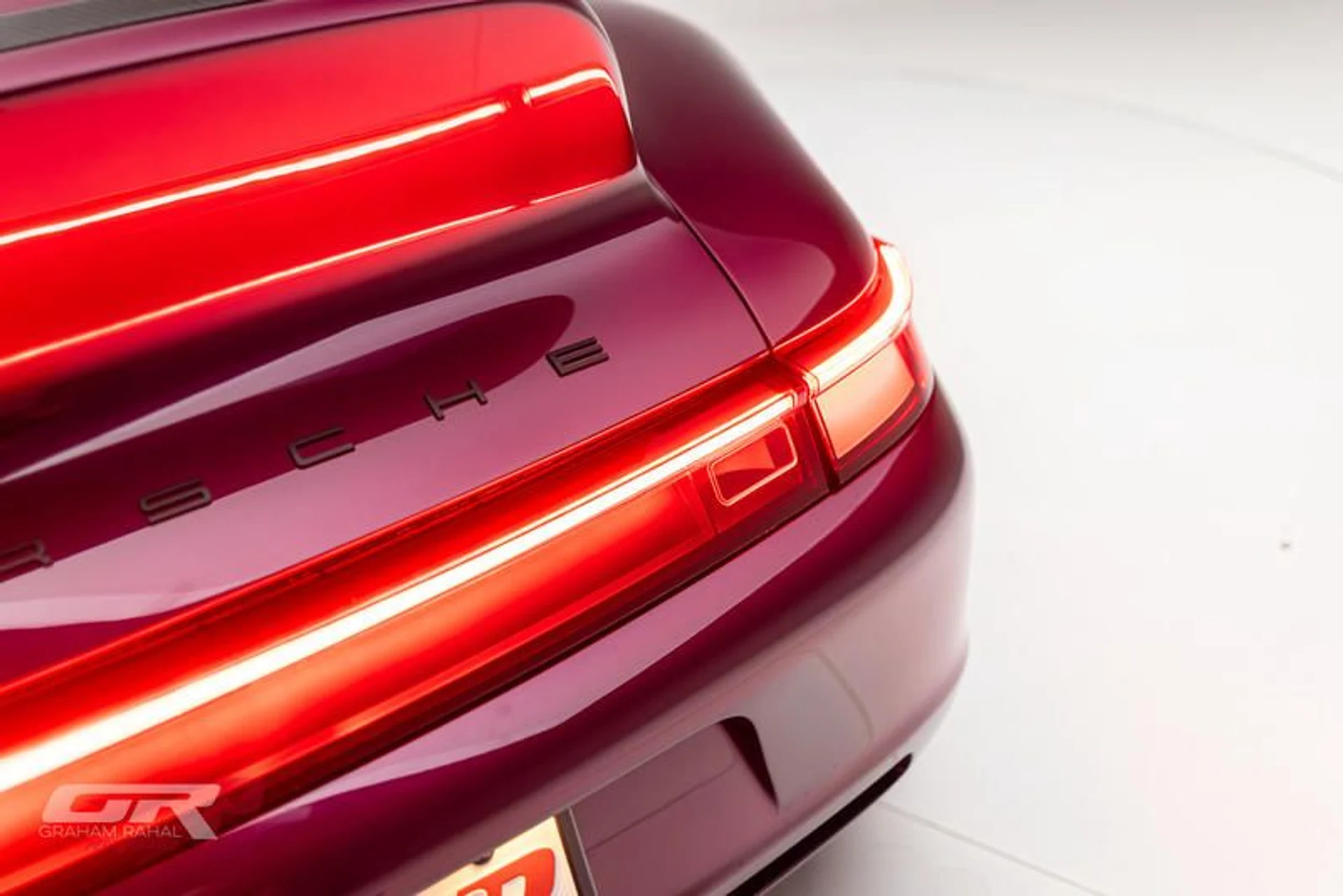 mph005_2948035897_B2332953_F220_40_C2_A875_C236_E98_B3169_7233137817