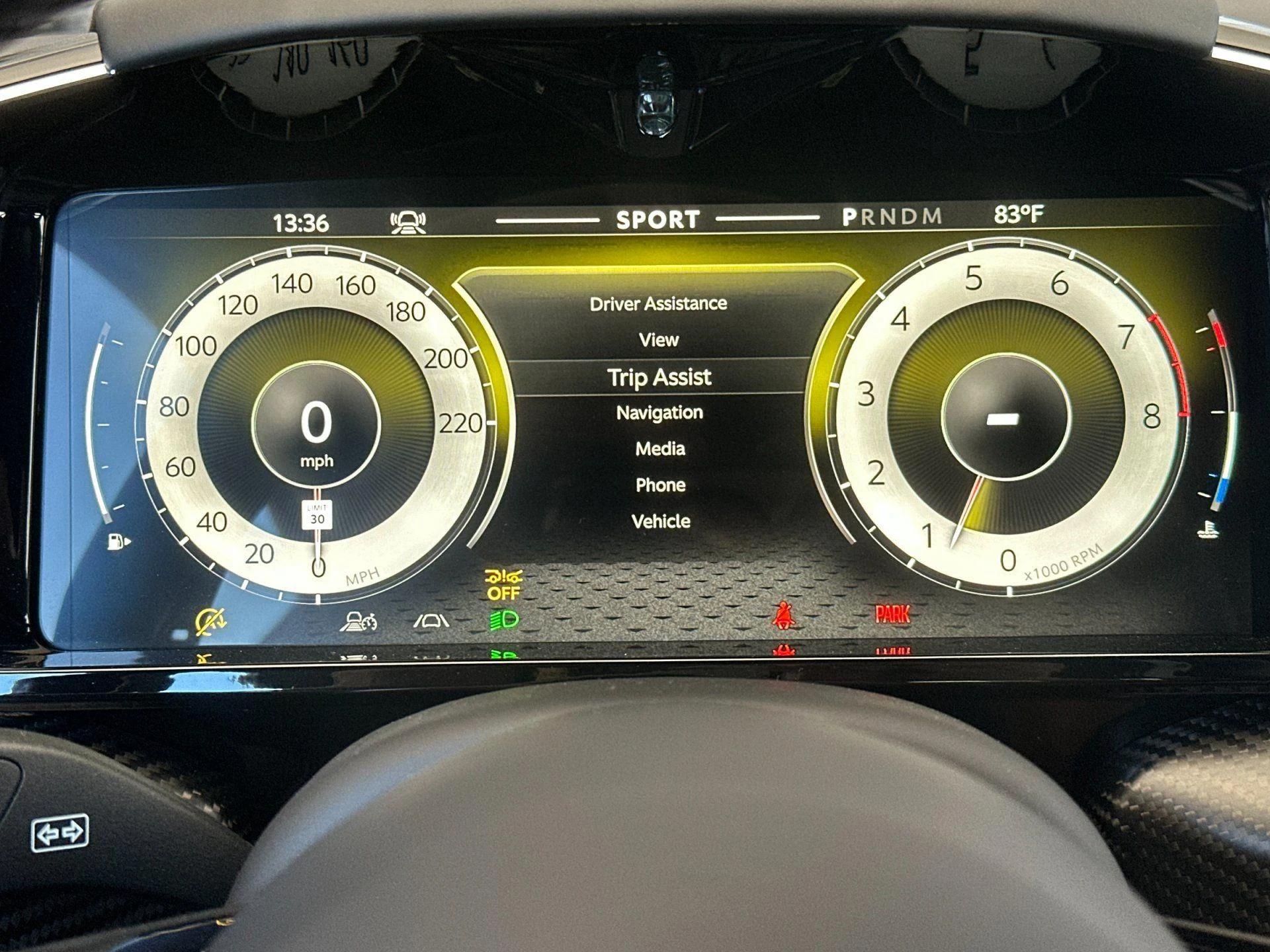 mph005_2948888520_New_2026_Aston_Martin_Vantage_S_1785318284_4dec63b282
