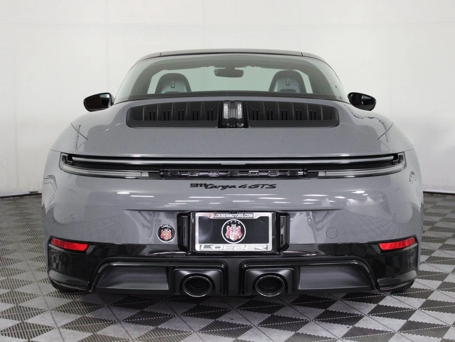 mph005_2950910282_6_e4b8288866