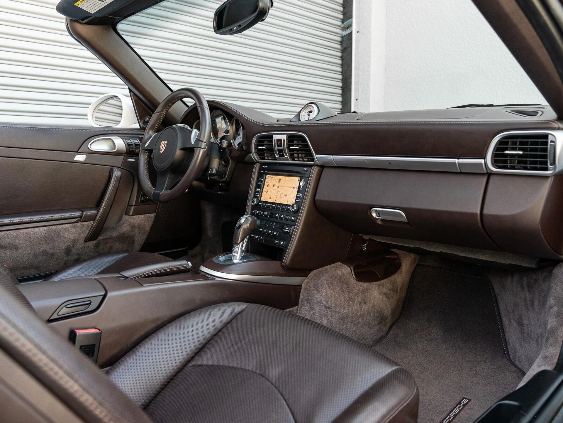 mph005_2962771940_Used_2011_Porsche_911_Carrera_4_S_1787083383_1b3437030f