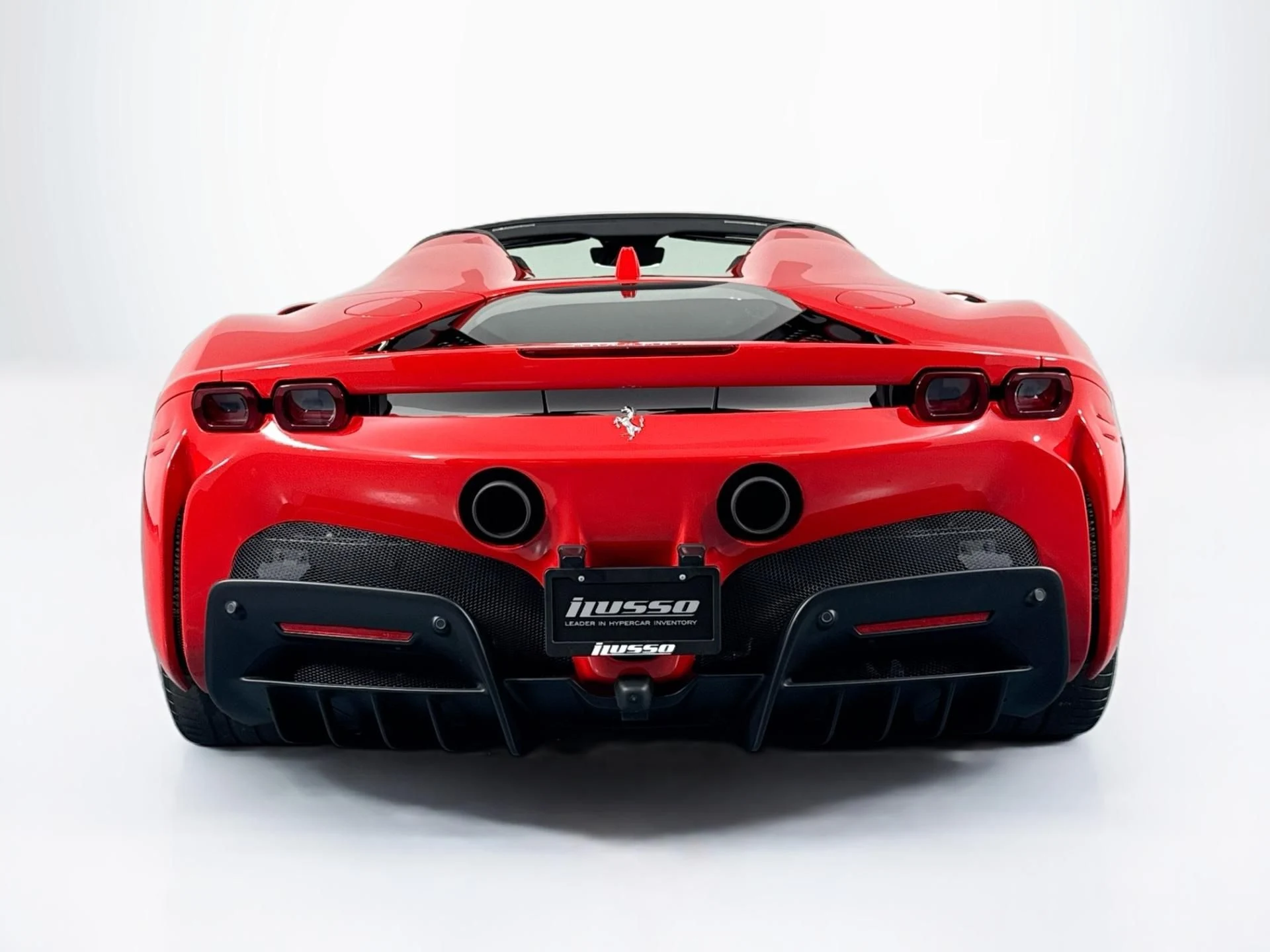 mph005_2964678679_Used_2025_Ferrari_SF_90_Spider_1784143786_a1834fb1f7
