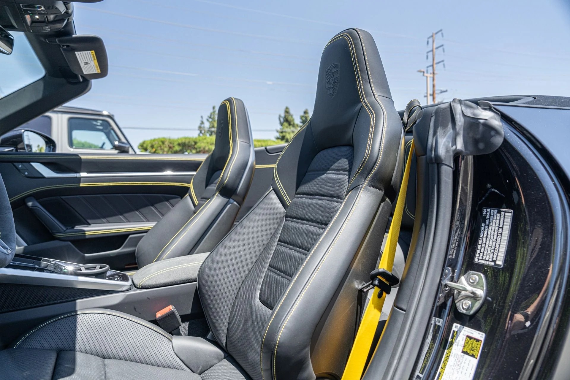 mph005_2965416713_Used_2025_Porsche_911_Turbo_S_1753733821_c009890284