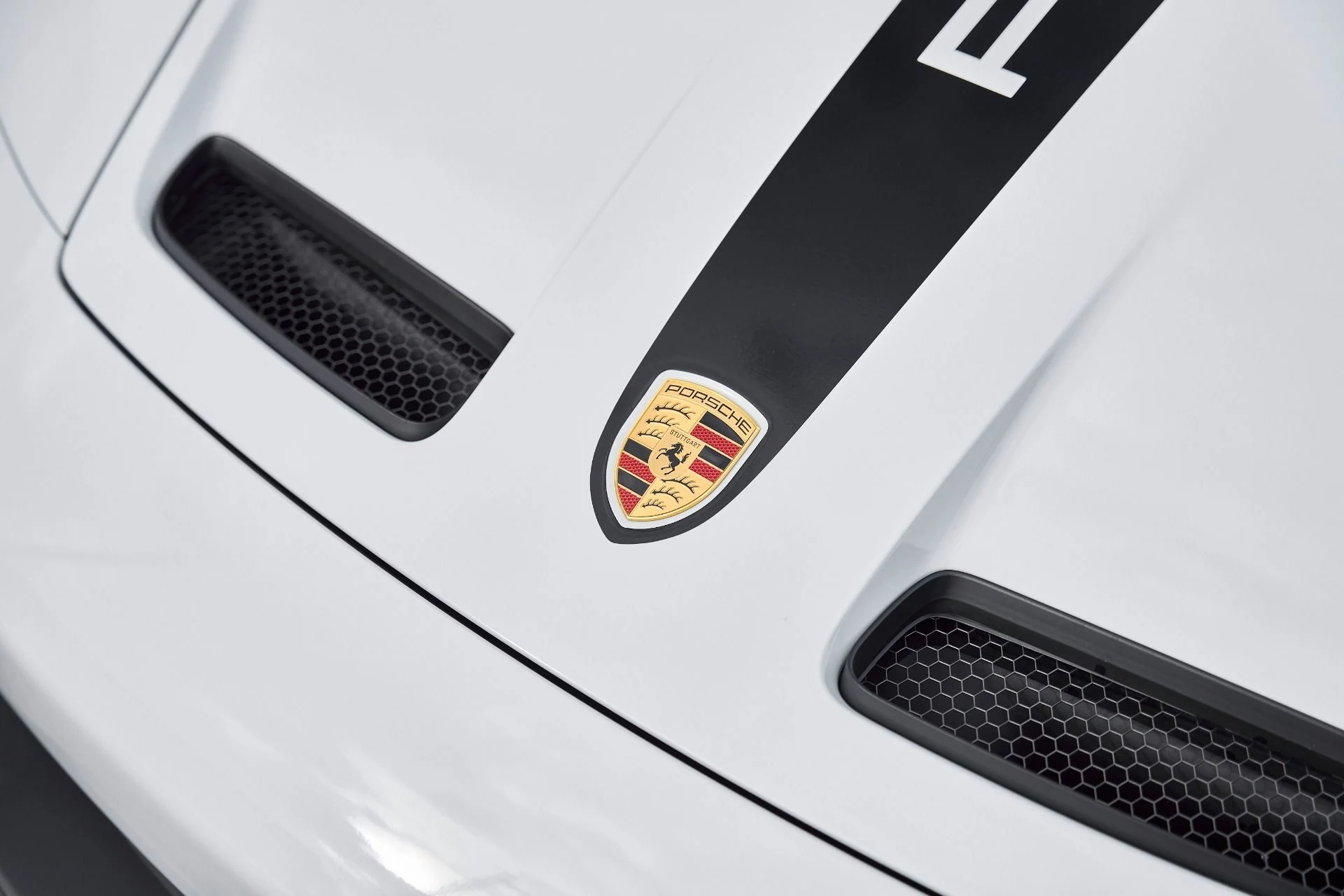 mph005_2970991214_Used_2025_Porsche_911_GT_3_1766797574_840c30049e