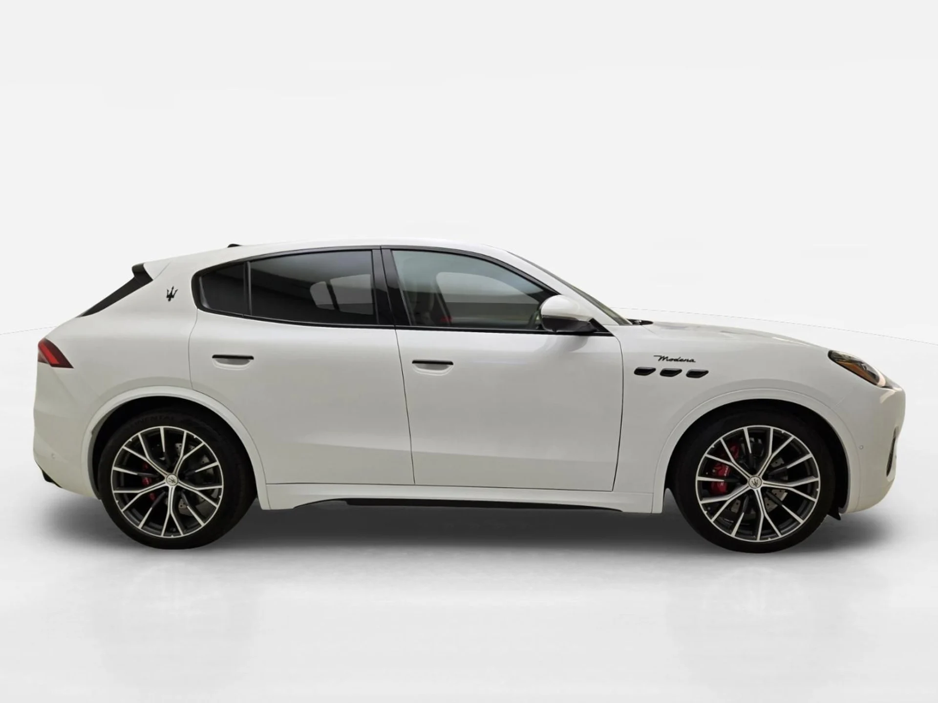 mph005_2974064694_New_2026_Maserati_Grecale_Modena_1793250922_fce3f07fed