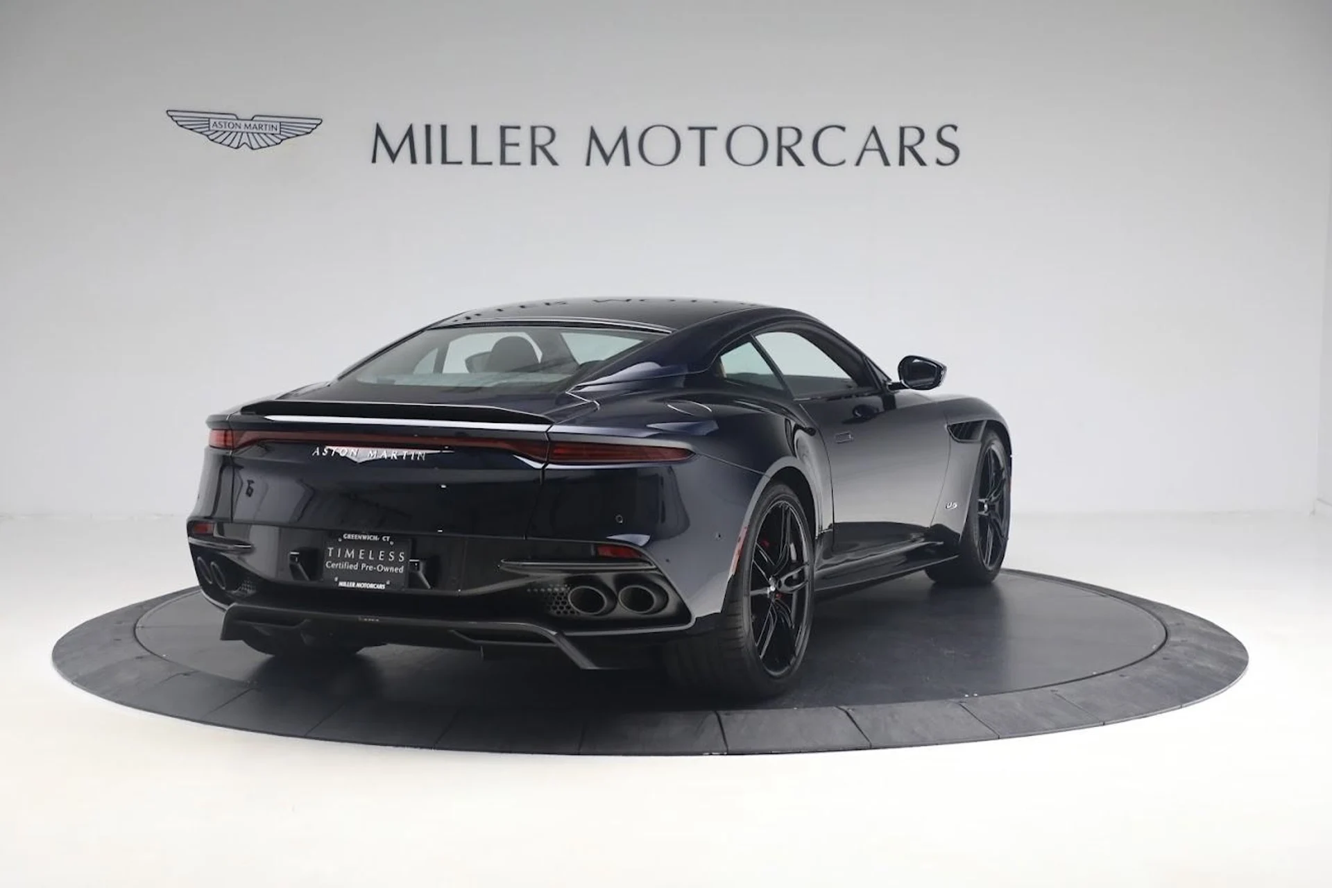 mph005_2976450040_Used_2019_Aston_Martin_DBS_Superleggera_1688394544_d1dd14fa9e