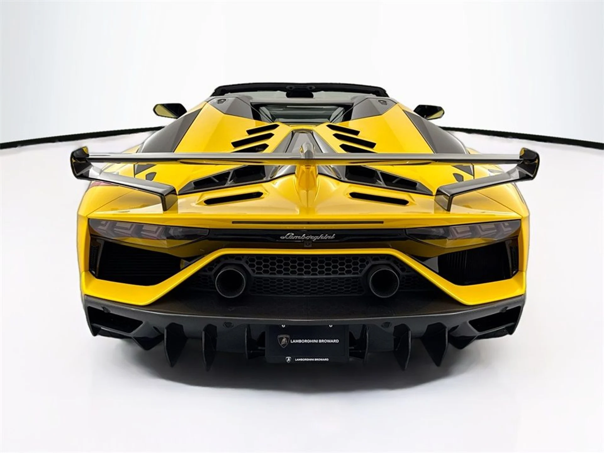 mph005_2977060509_0b67728fc5f45e7dbe8e91ae71e4bcf9_82619a0038