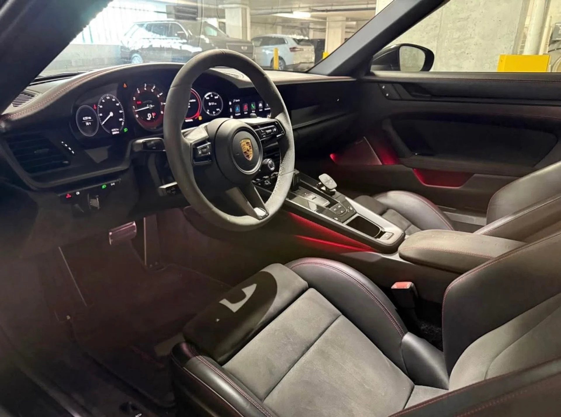 mph005_2977937650_Used_2022_Porsche_911_Carrera_GTS_1766094342_922b7f8952