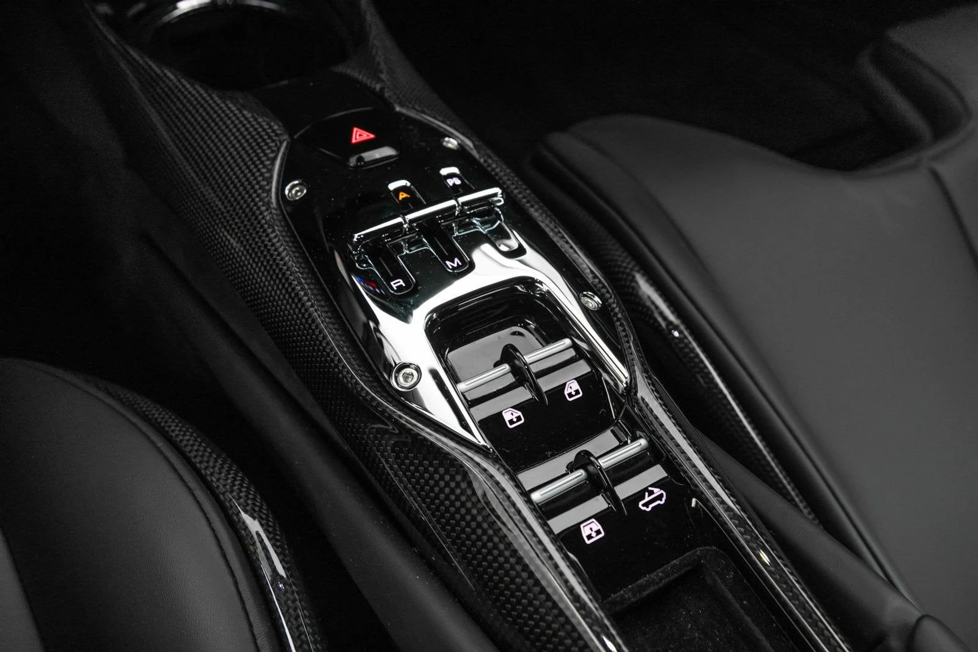 mph005_298082160_bcb2c3a776264f41bea7048da6e87d3d_3bb1a623f1