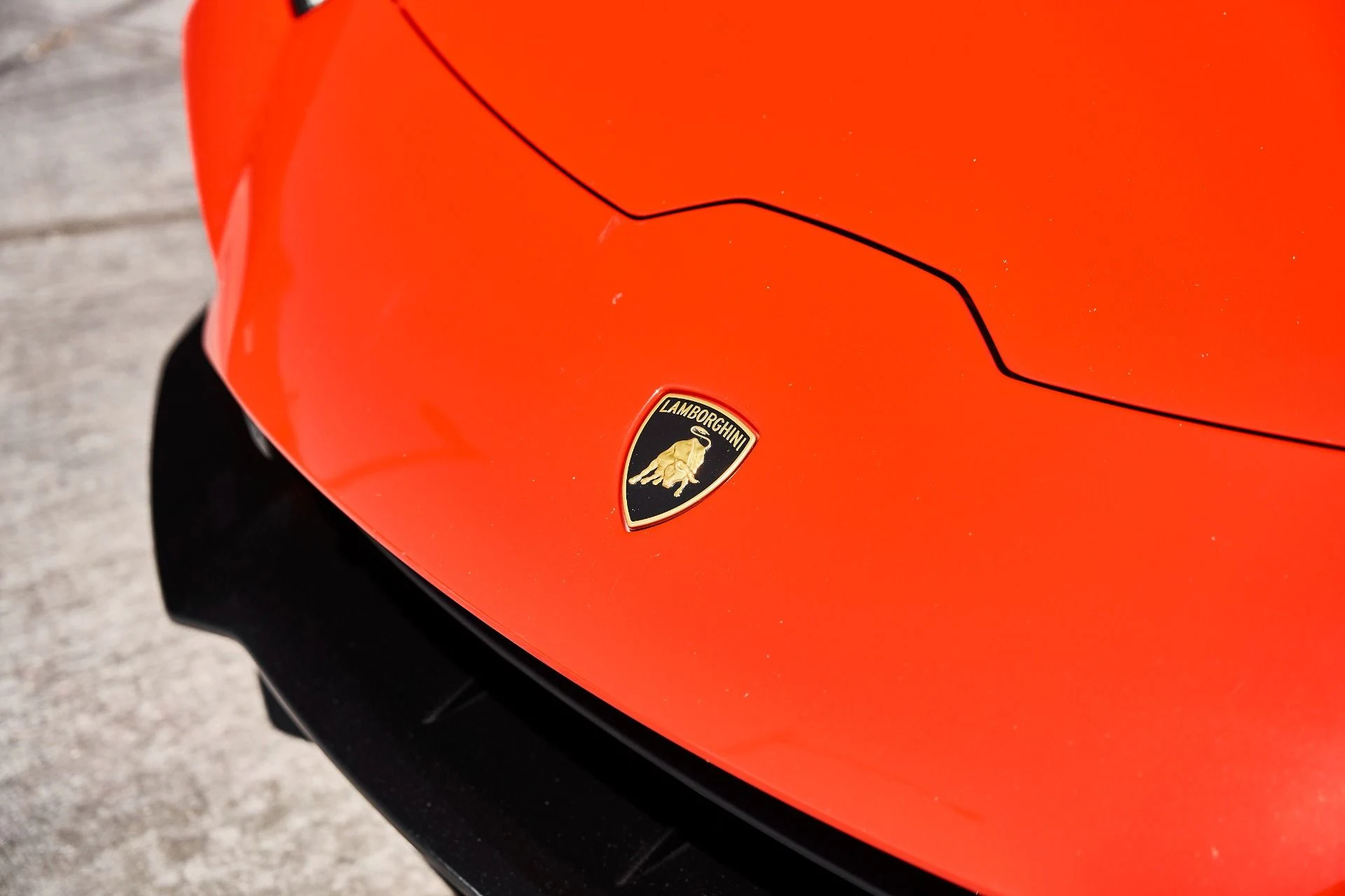 mph005_299271429_Used_2023_Lamborghini_Huracan_EVO_Base_1776733370_1753f26298