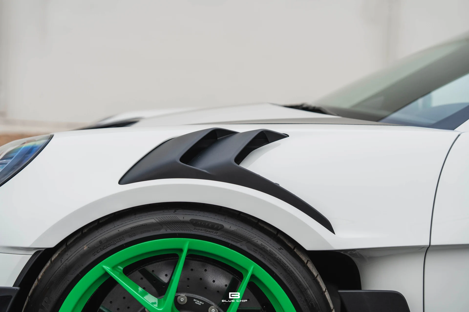 mph005_299619567_695836a22ff29052d6007252_A7400816_9029677aba