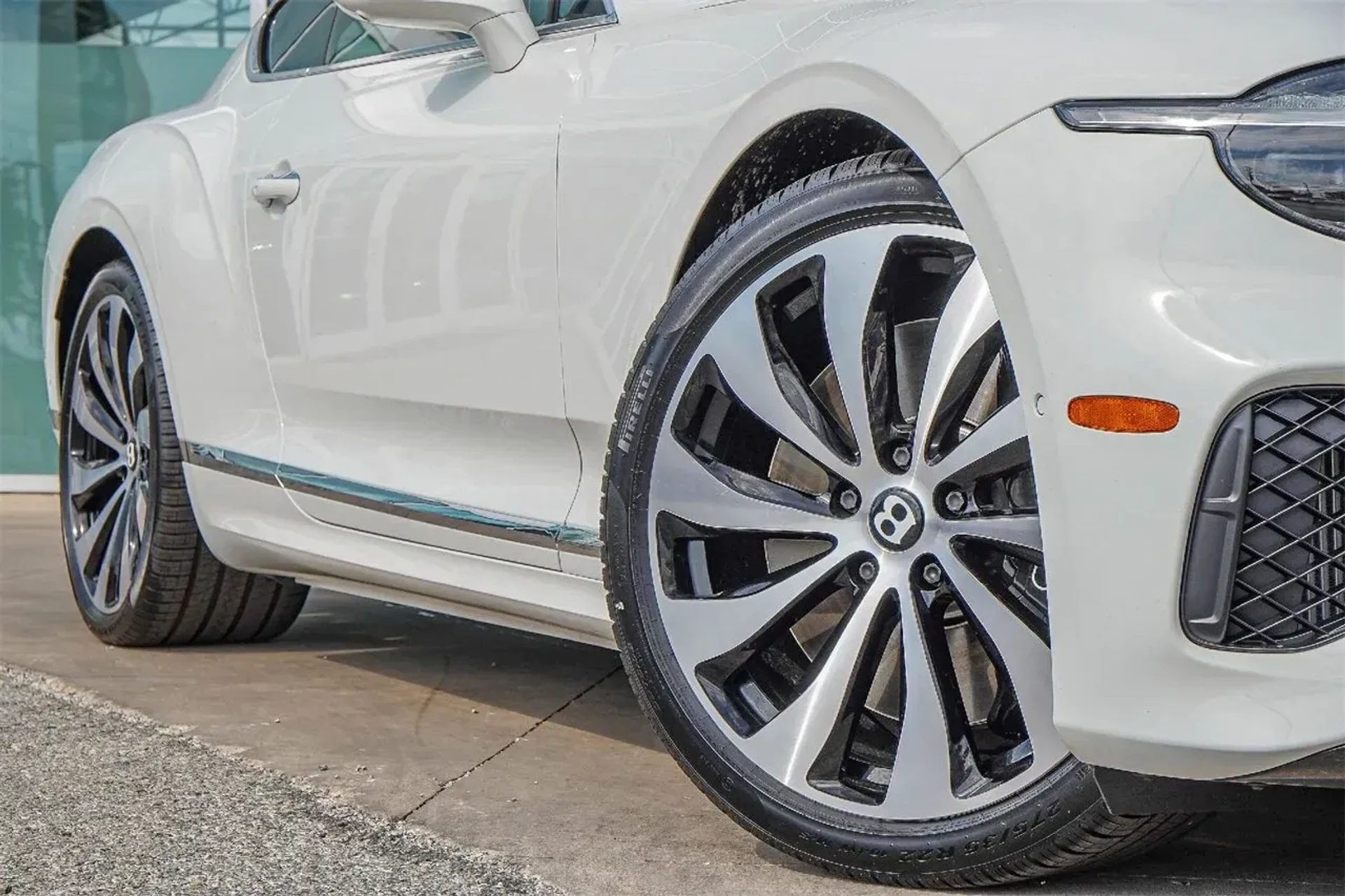 mph005_2999063712_0875c646bd50456786624f525302d000_892380aefd