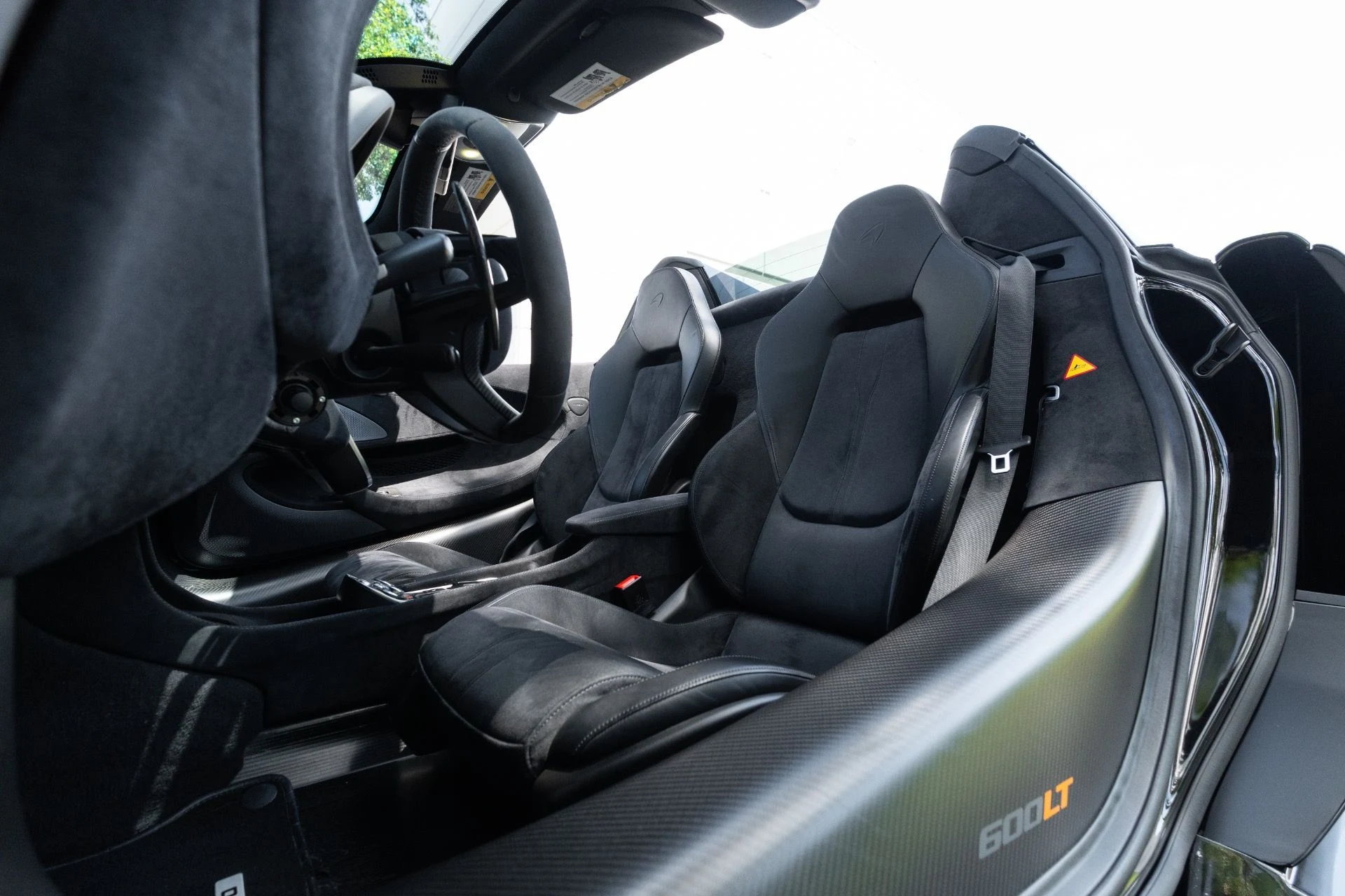 mph005_3004643389_Used_2020_Mc_Laren_600_LT_Spider_1777683244_52bd0b547e