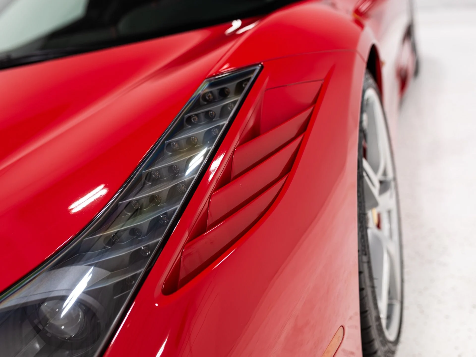 mph005_3008921661_13285_p6_l_47bffb39b4