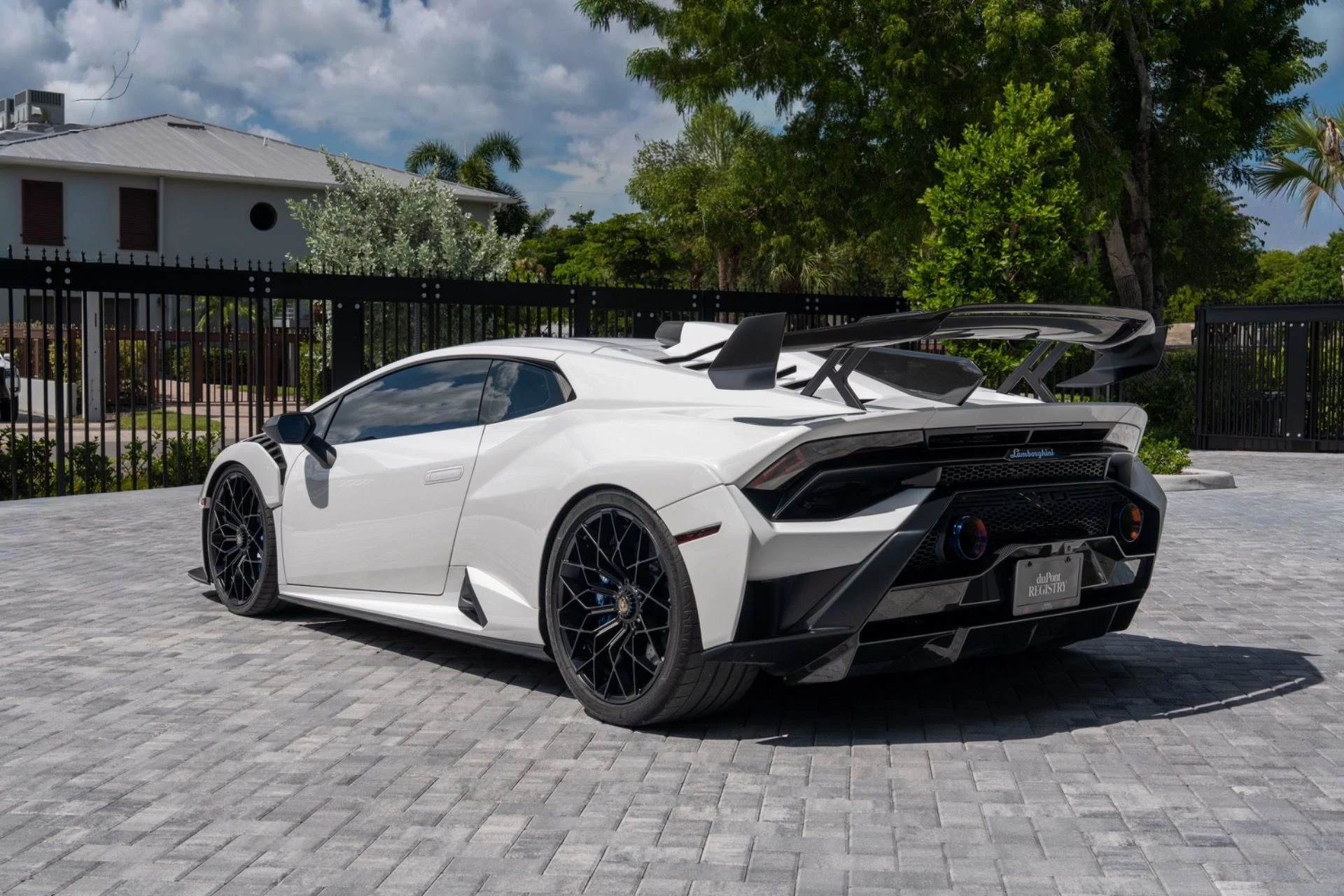 mph005_3010521030_Used_2021_Lamborghini_Huracan_STO_1787070191_f7129fbb28