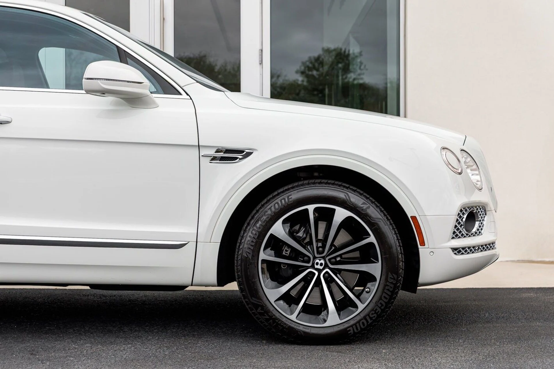 mph005_3013517508_82bd49d11e2d66d150b78f8422fbdc90x_b812d3f889