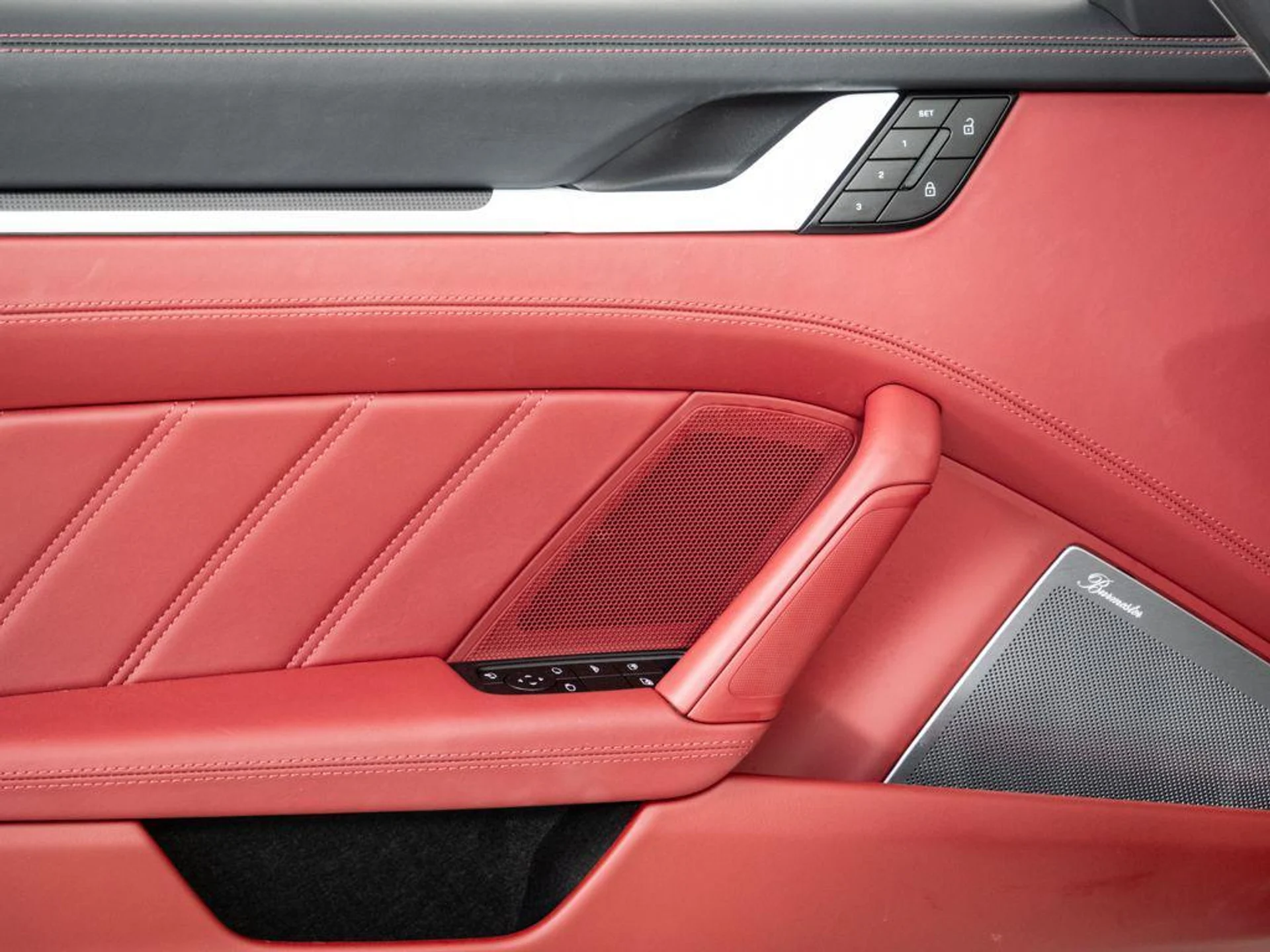 mph005_3017967344_z_J_Nnd_Pk_Lq30_W_Kml_CIDT_4_Ry_K6j_RE_3eca53402a