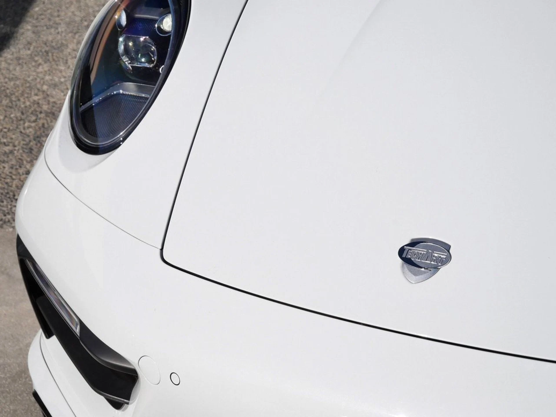 mph005_3024610433_4548f9bb25243563755c8e78c272a083x_bb9182b0c8