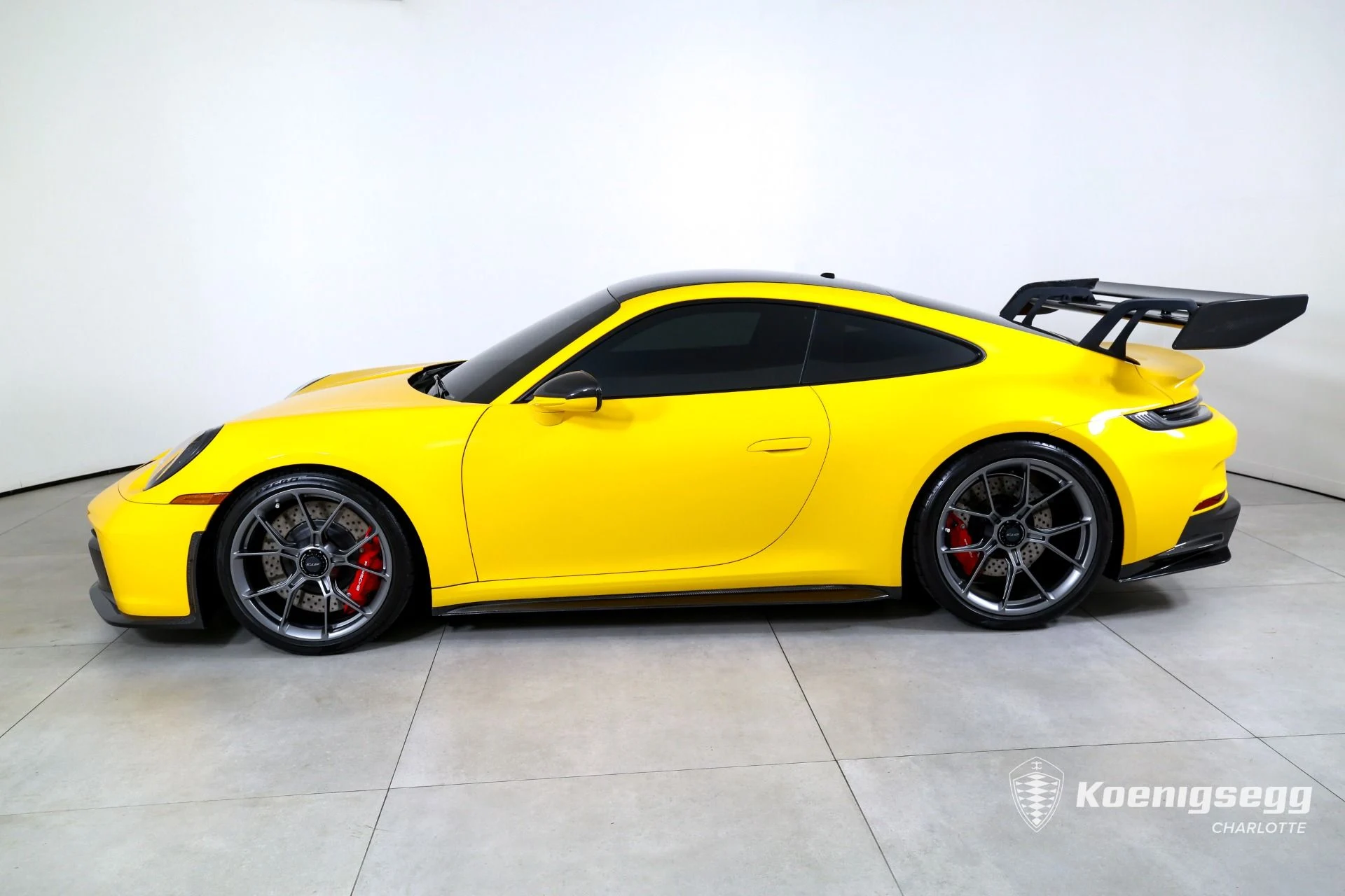 mph005_303309677_Used_2022_Porsche_911_GT_3_1761085231_33fbe1545d