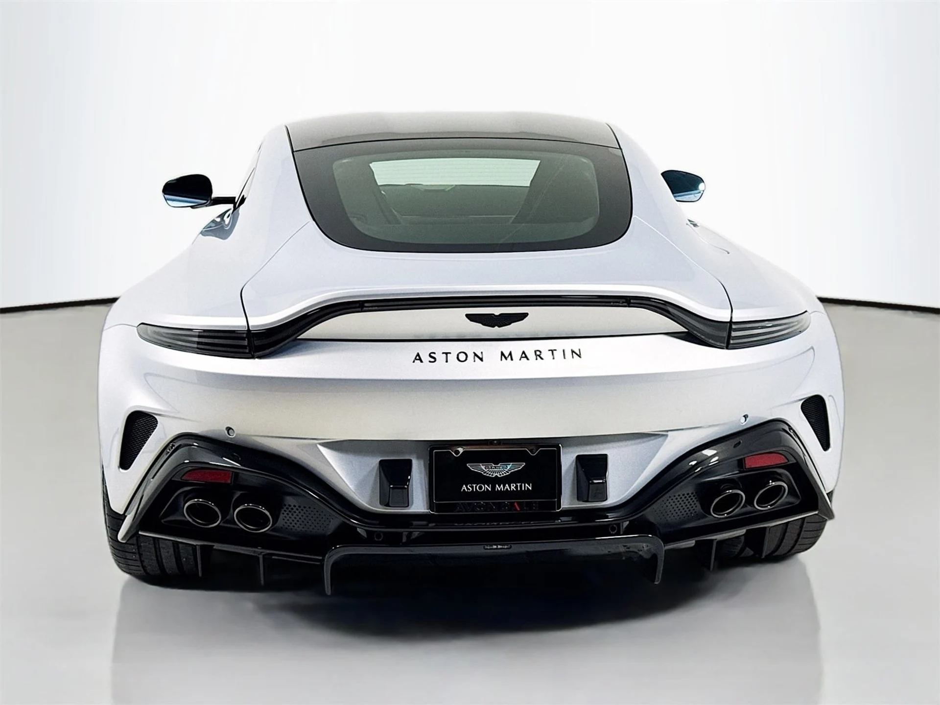 mph005_3035153108_08d0b45d35843110f63d4556db4daa19x_3911cdfcdb