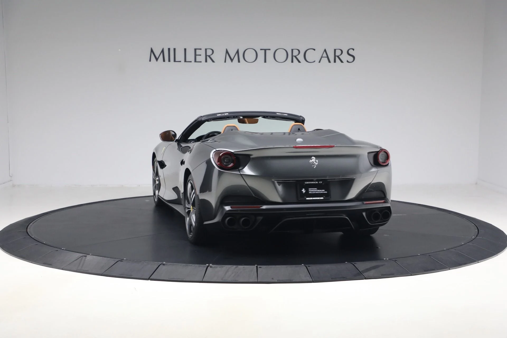 mph005_3046115599_Used_2019_Ferrari_Portofino_1791044080_0722700fb9