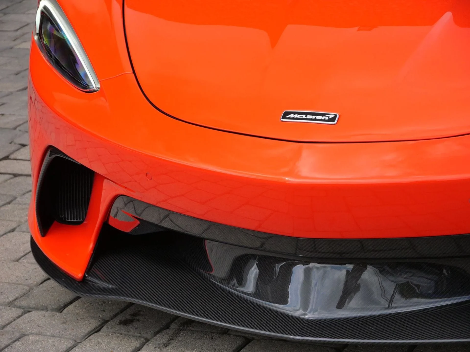 mph005_3054526727_18d7a2f3156e8b77cdc55695e6c8681dx_8beb935897