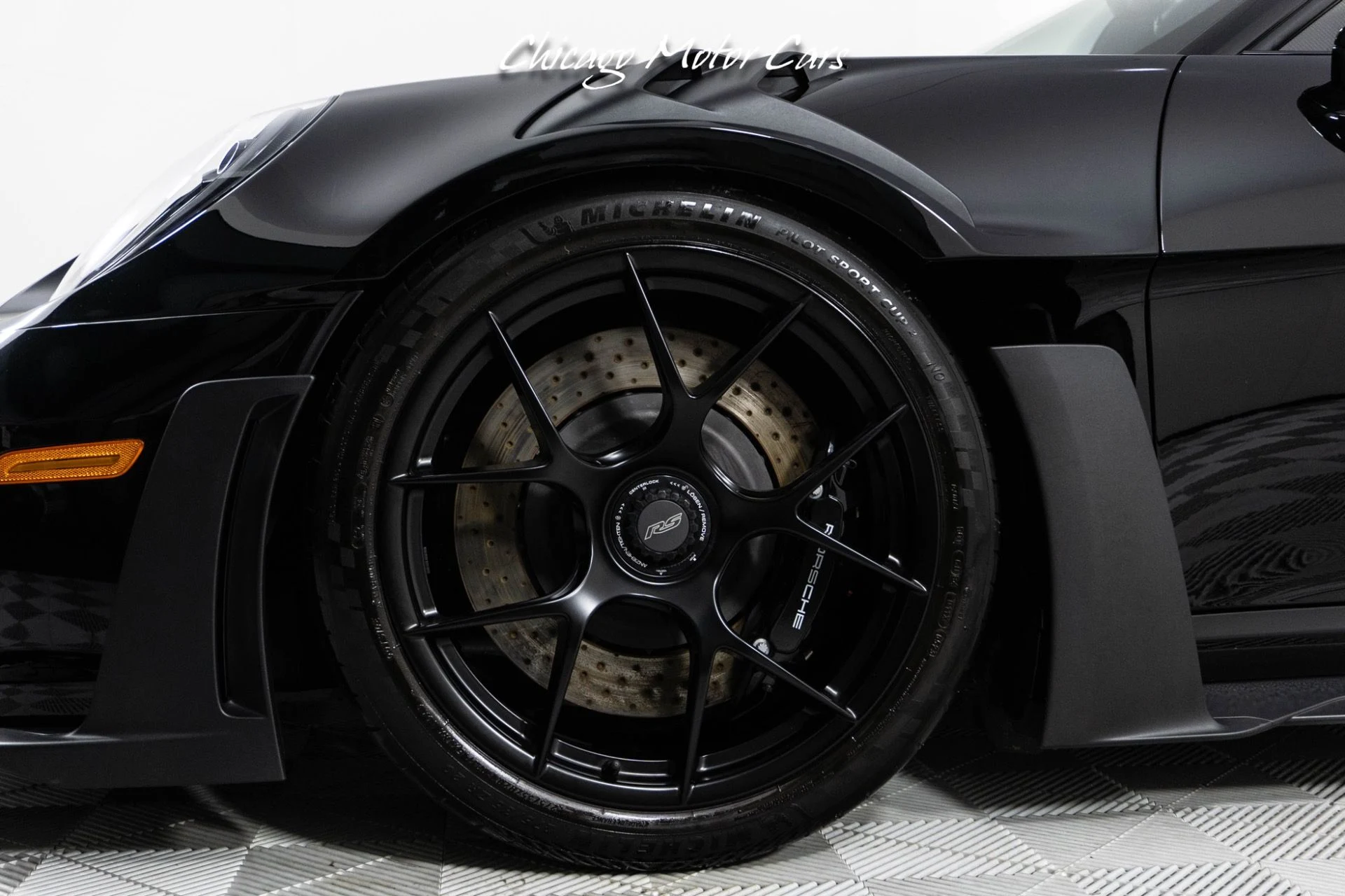 mph005_3060451303_13199_p6_l_676973422e